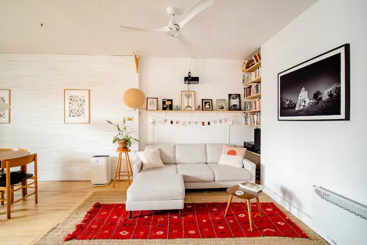 Small room in a wonderful house in Mercier-Hochelaga-Maisonneuve, Montreal