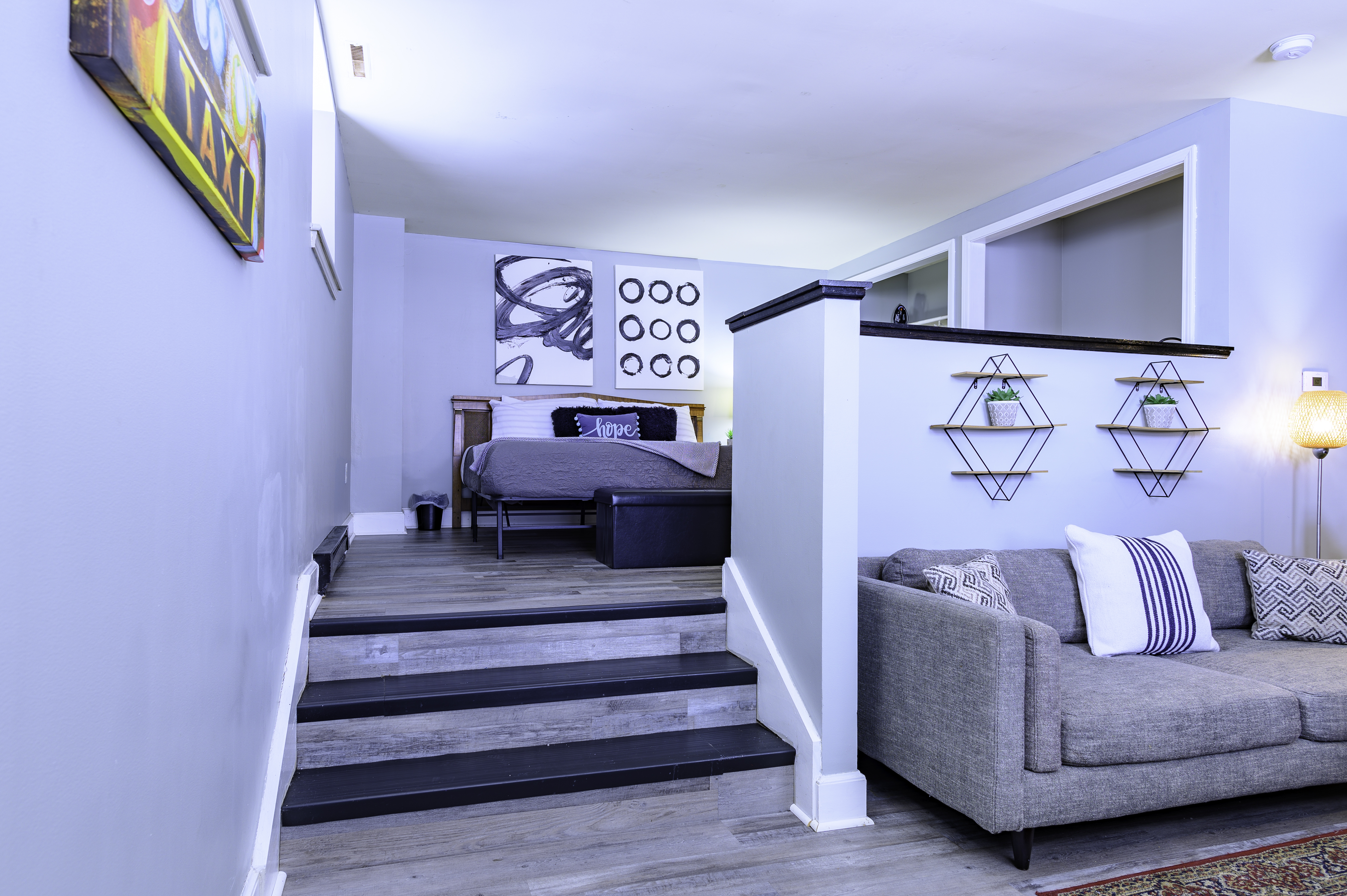Perfect Downtown Base | 1BR + Free Parking in SECOND WARD, Albany
