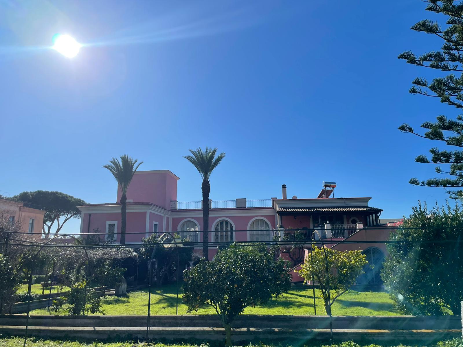 Villa Aura