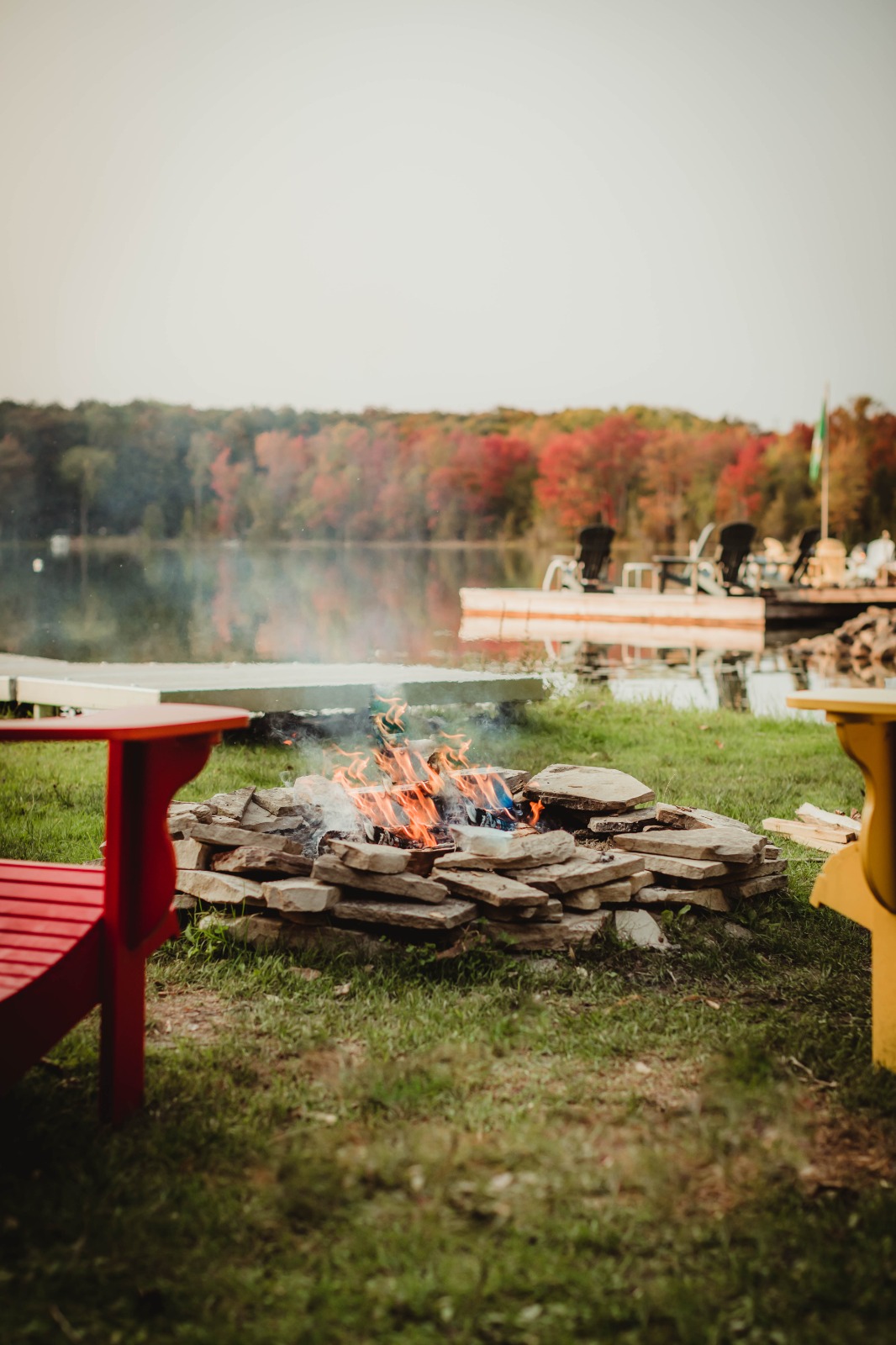 Private waterfront cottage loaded with amenities Cottages for Rent in