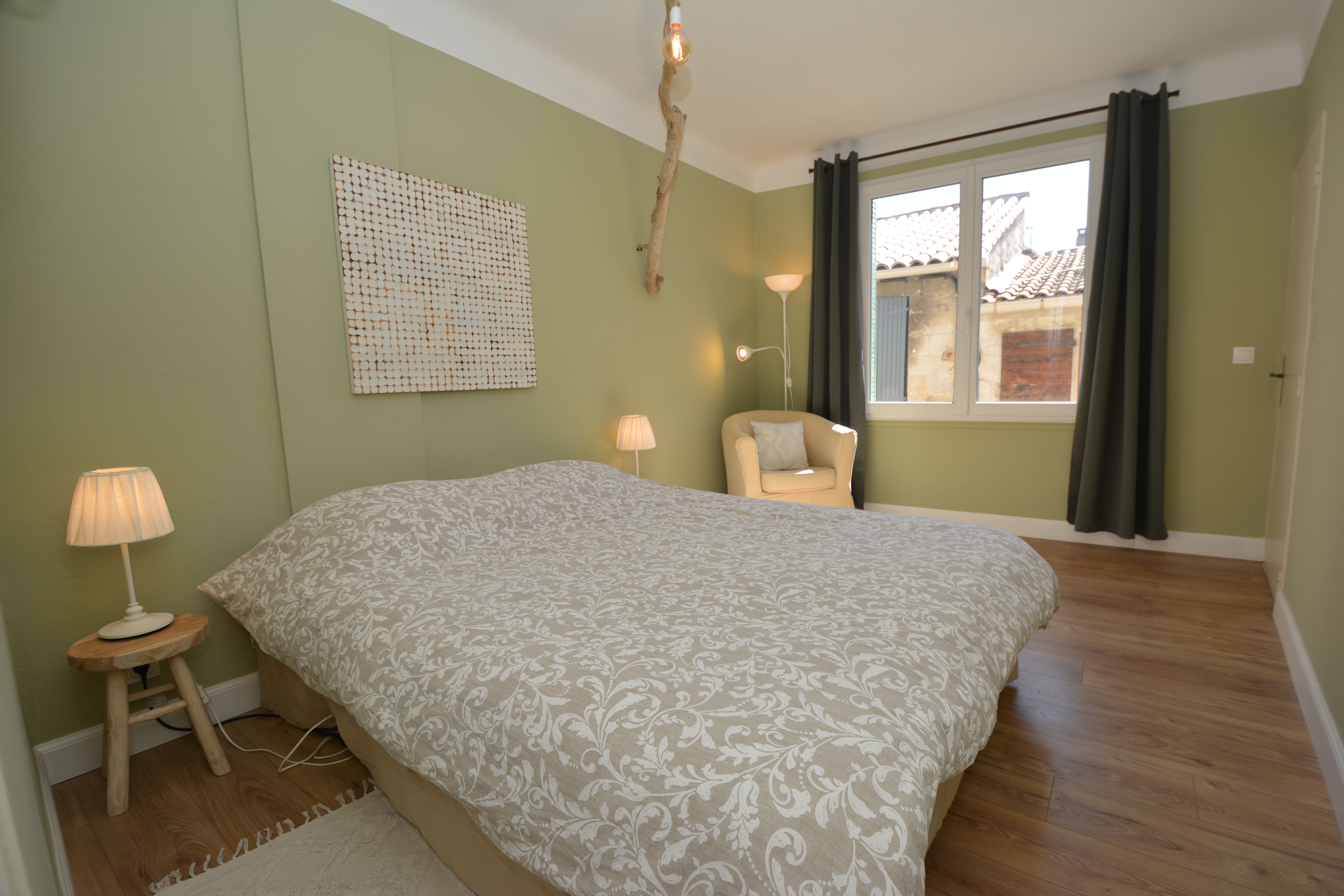 lovely house in center of Beaucaire
