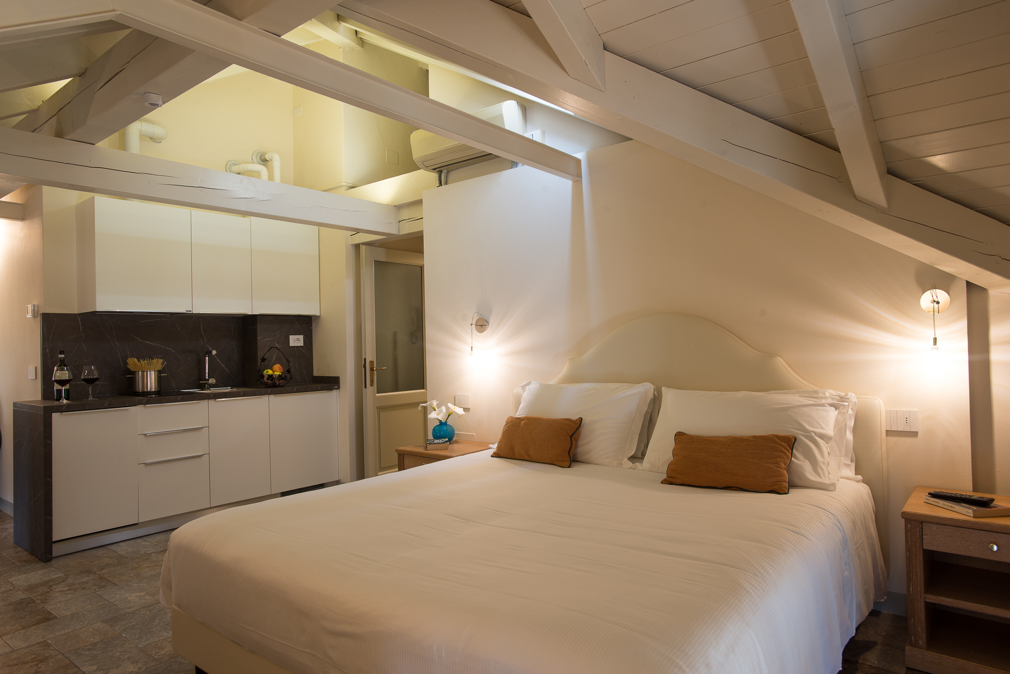 Villa Ortensia 1924 - Attic Studio
