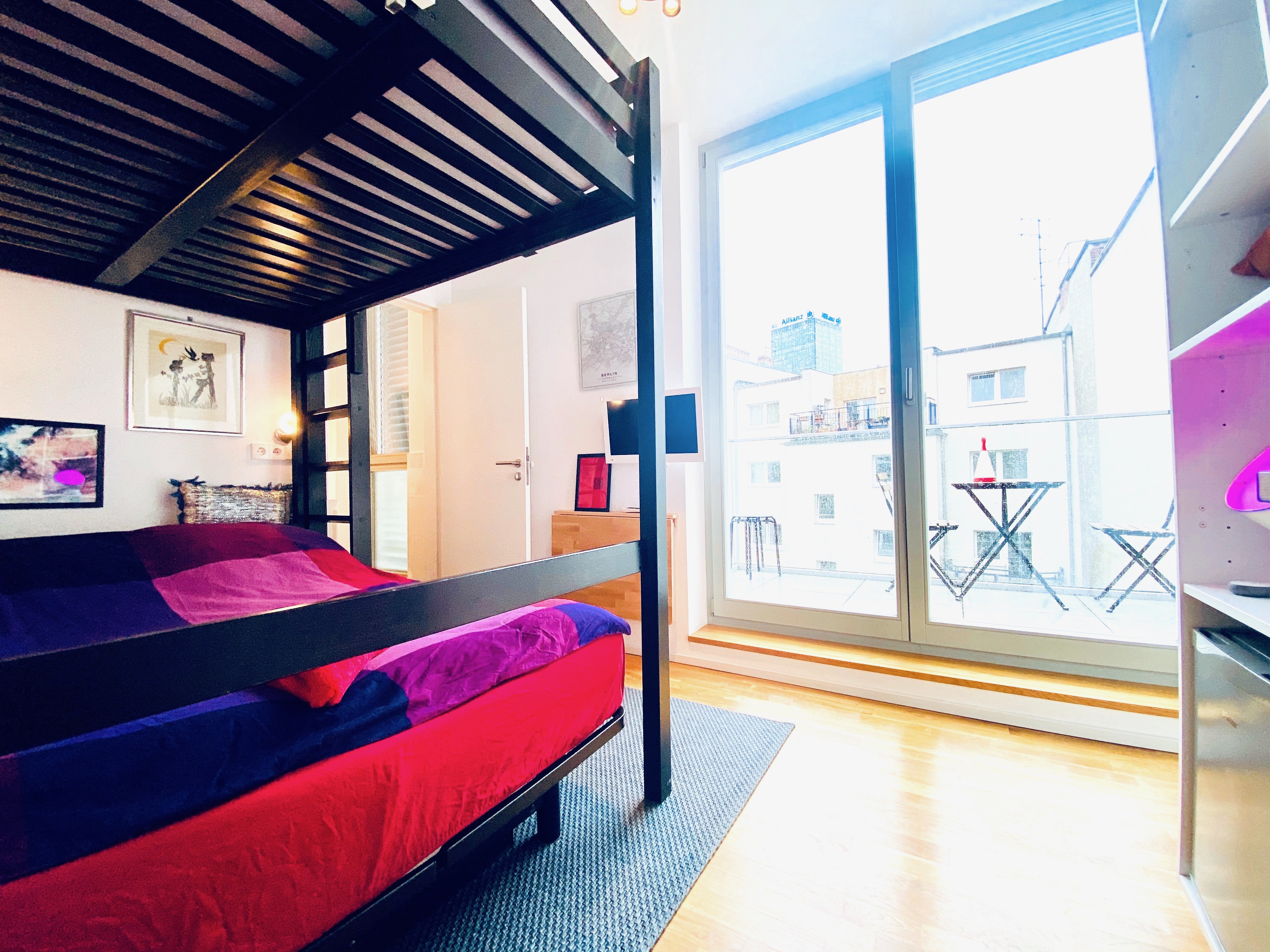 Luxurious Room in Penthouse With Prime Location