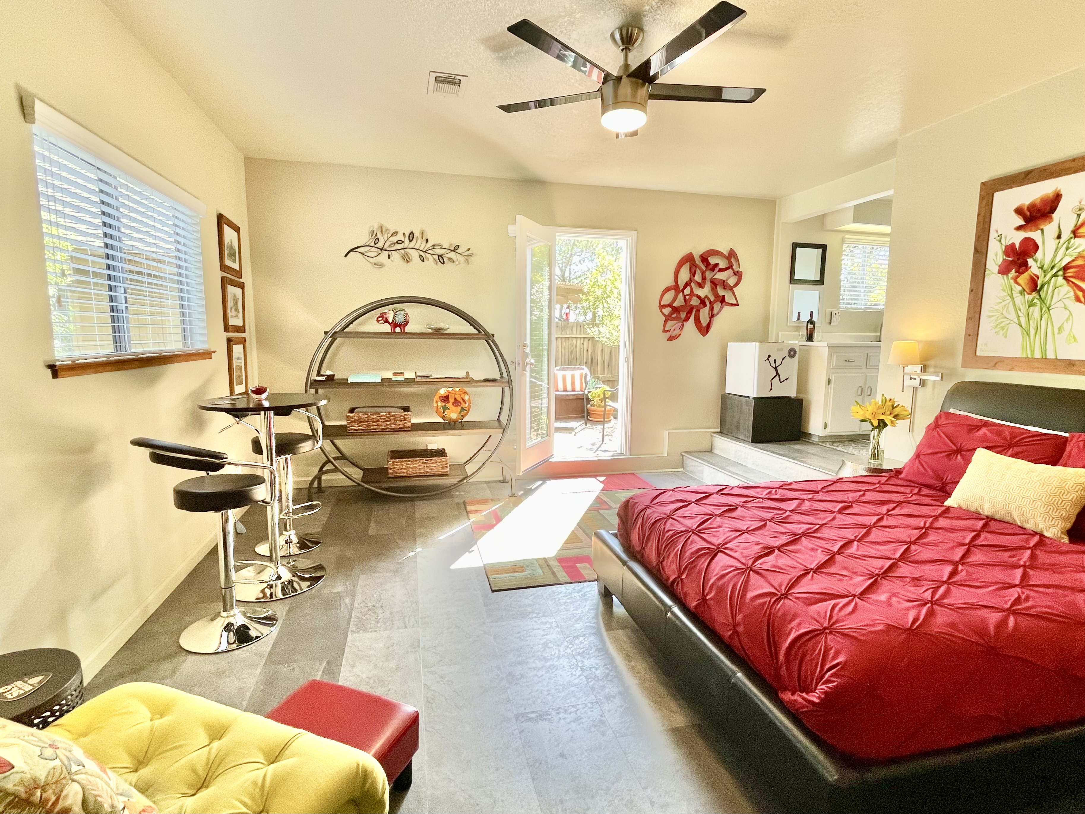 You will love this private studio!