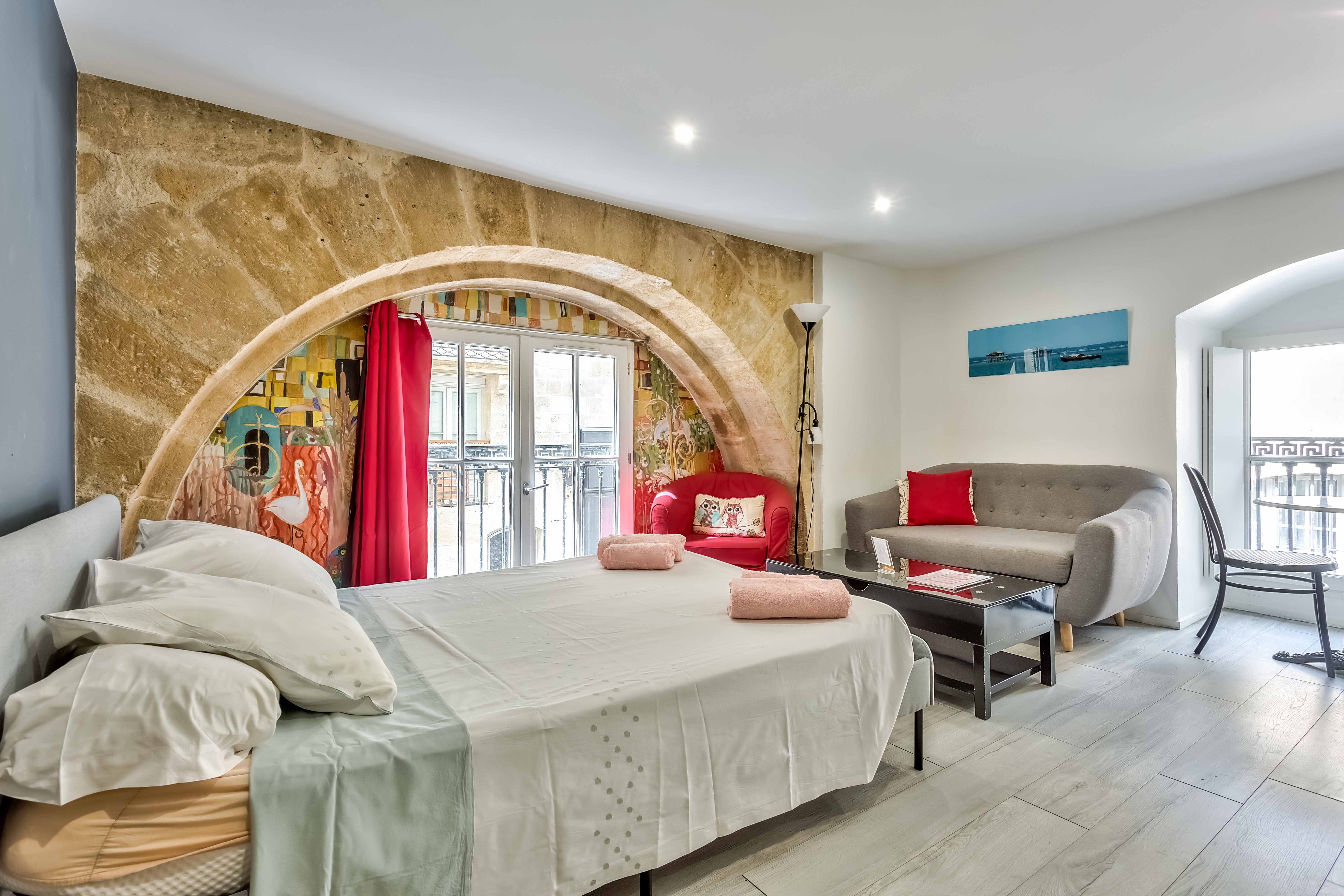 Cozy studio next Place la Bourse in Centre ville (Bordeaux), Bordeaux