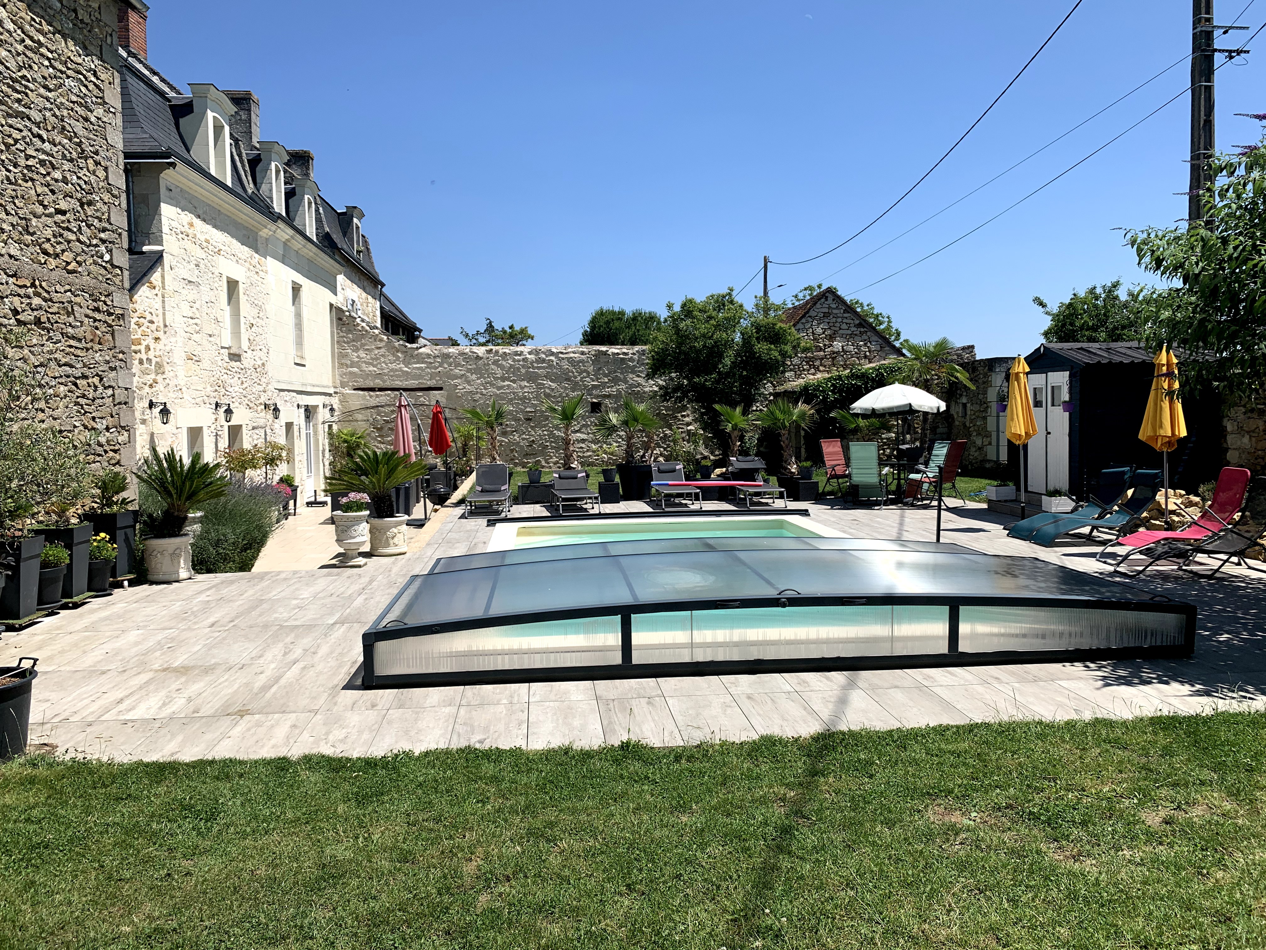 La Douce France - Trianon,  the House of happiness