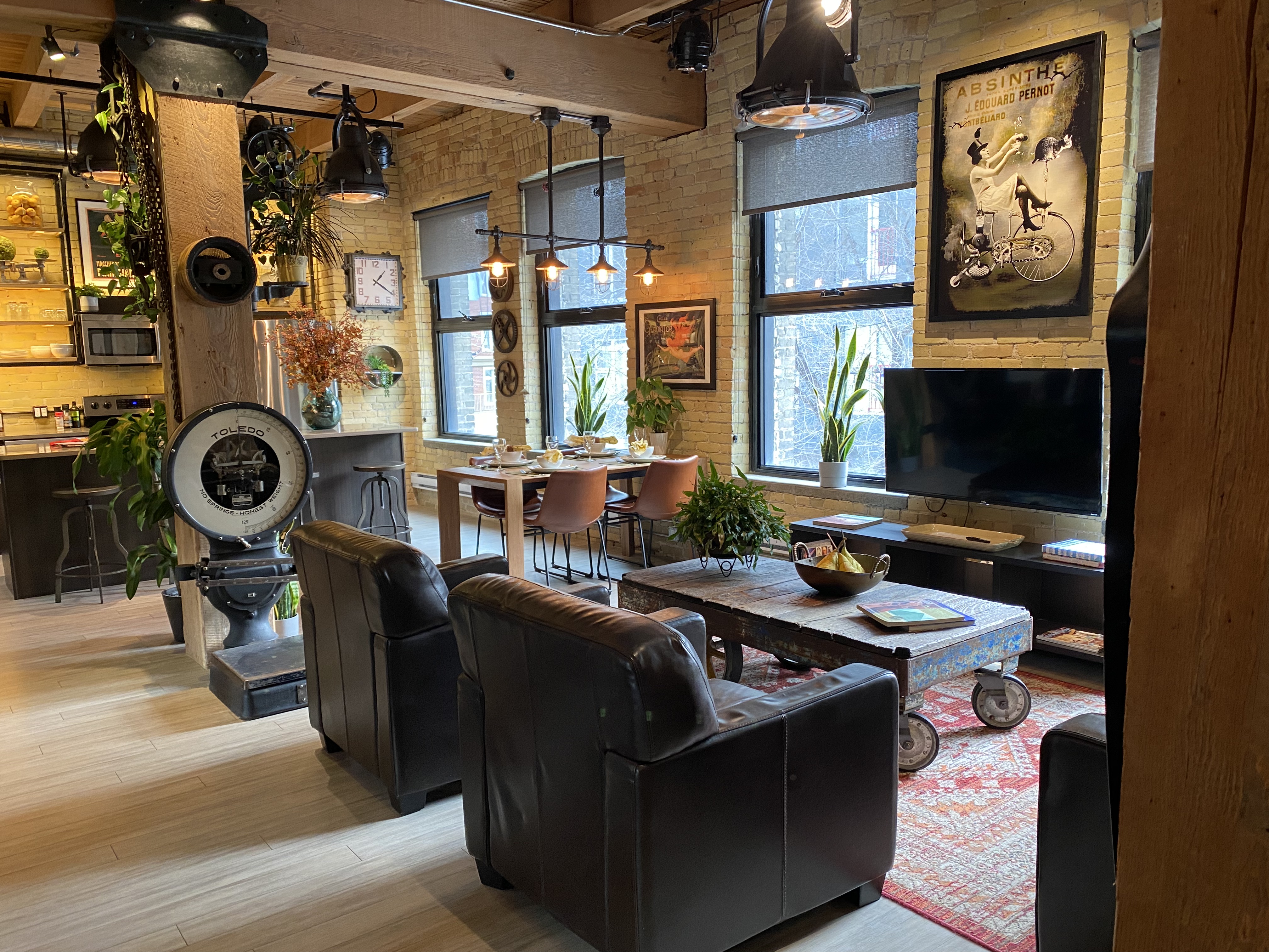 AUBERGE LOFTMAN 別注 Metis Travaille Hanson Loft - Elmwood Reclaimed Timber