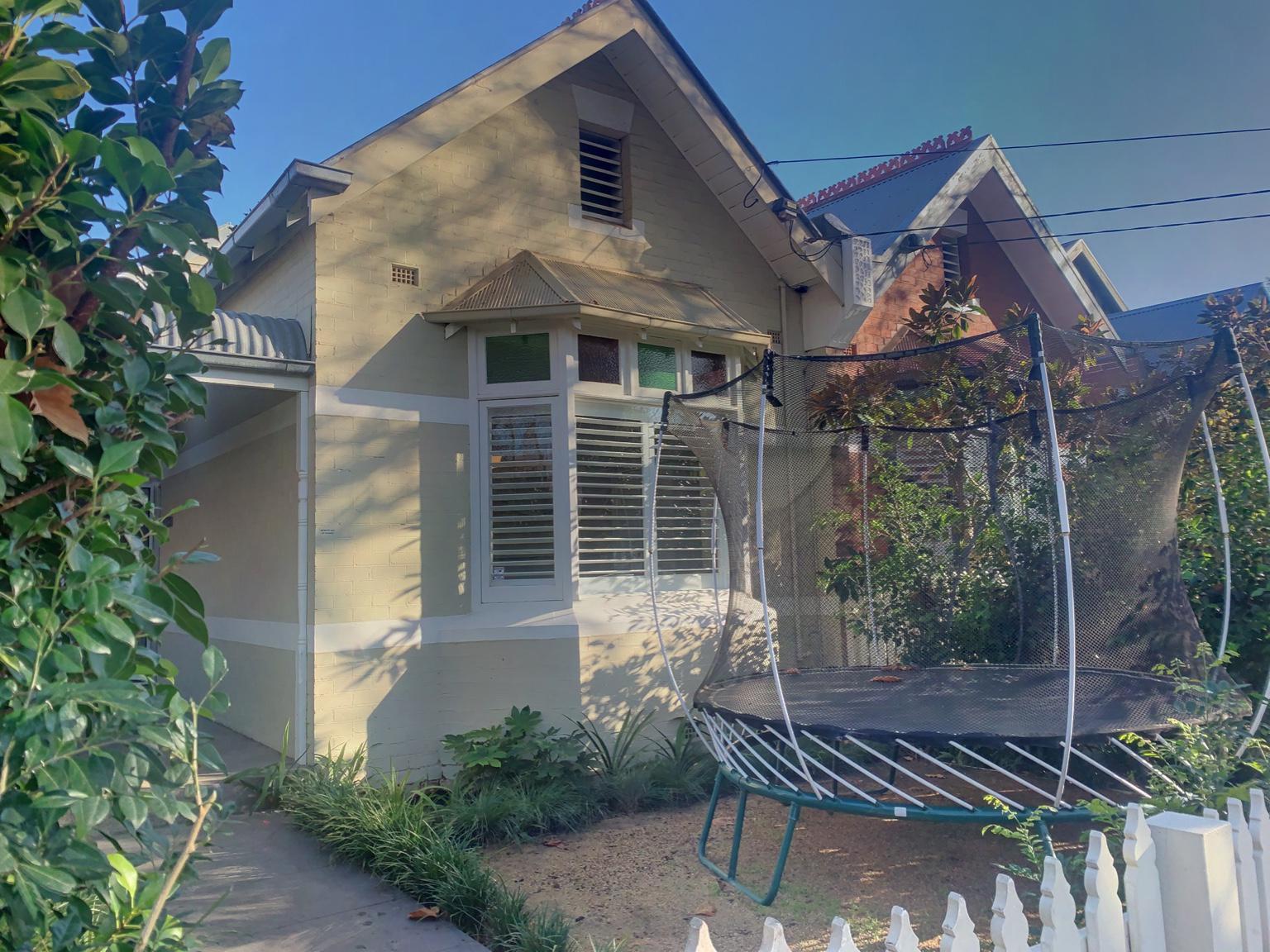 Elwood Edwardian 3BEDR+Garage (walk village+beach) in Port Phillip, Melbourne