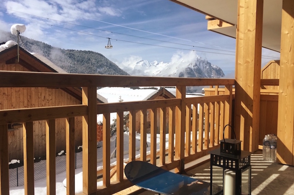 Ski apartment, sleeps 6, Vaujany,  nr ski-station