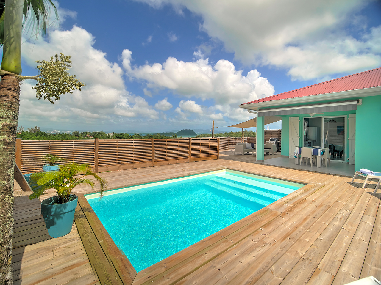 SeaSide ****: Wonderful new house, sea view, pool
