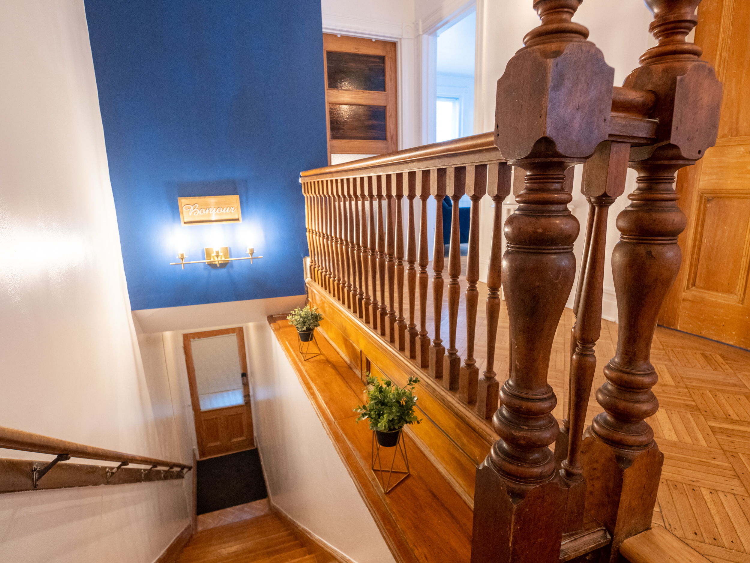 Downtown 2 BDR APP in ancestral house