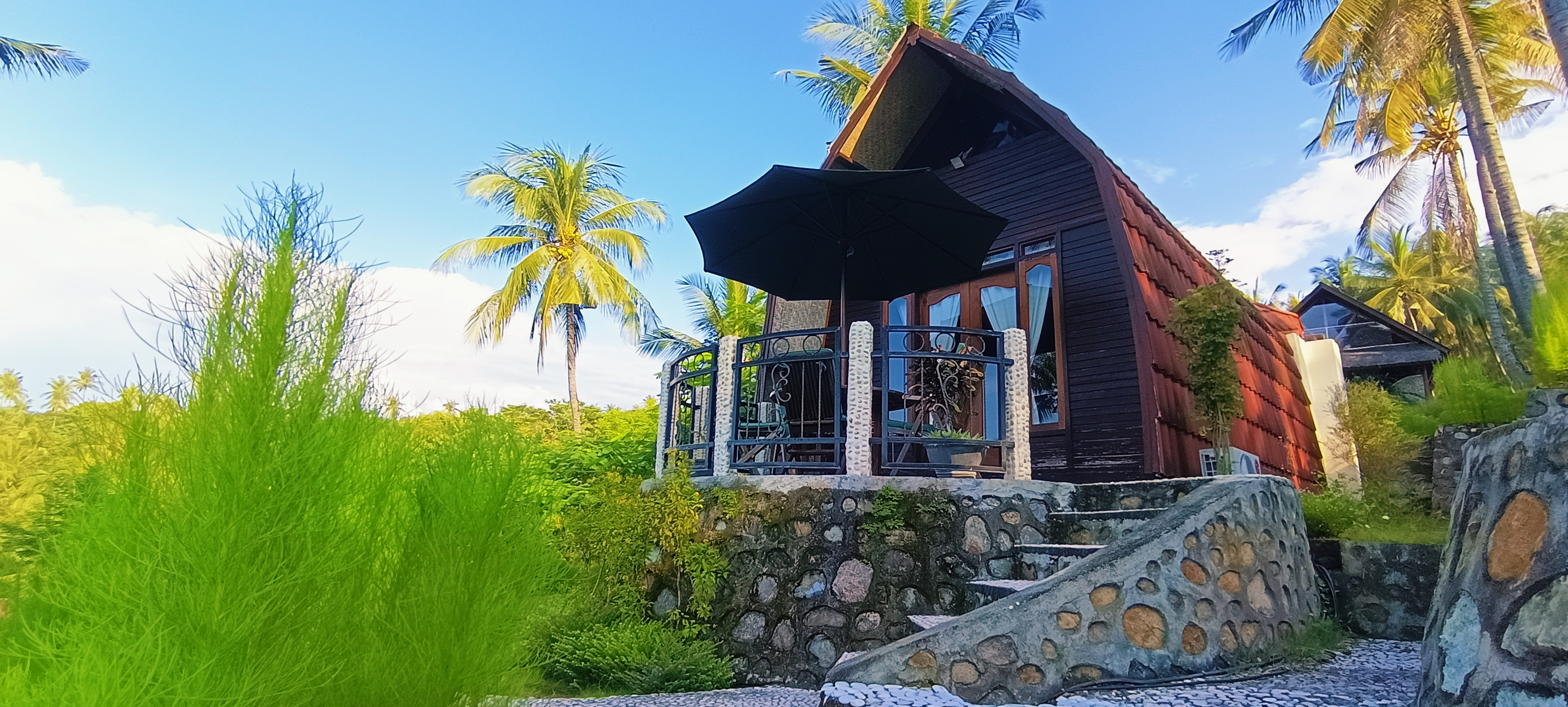 Villa Pintu Bintang I
Flourish Hillside Bungalow