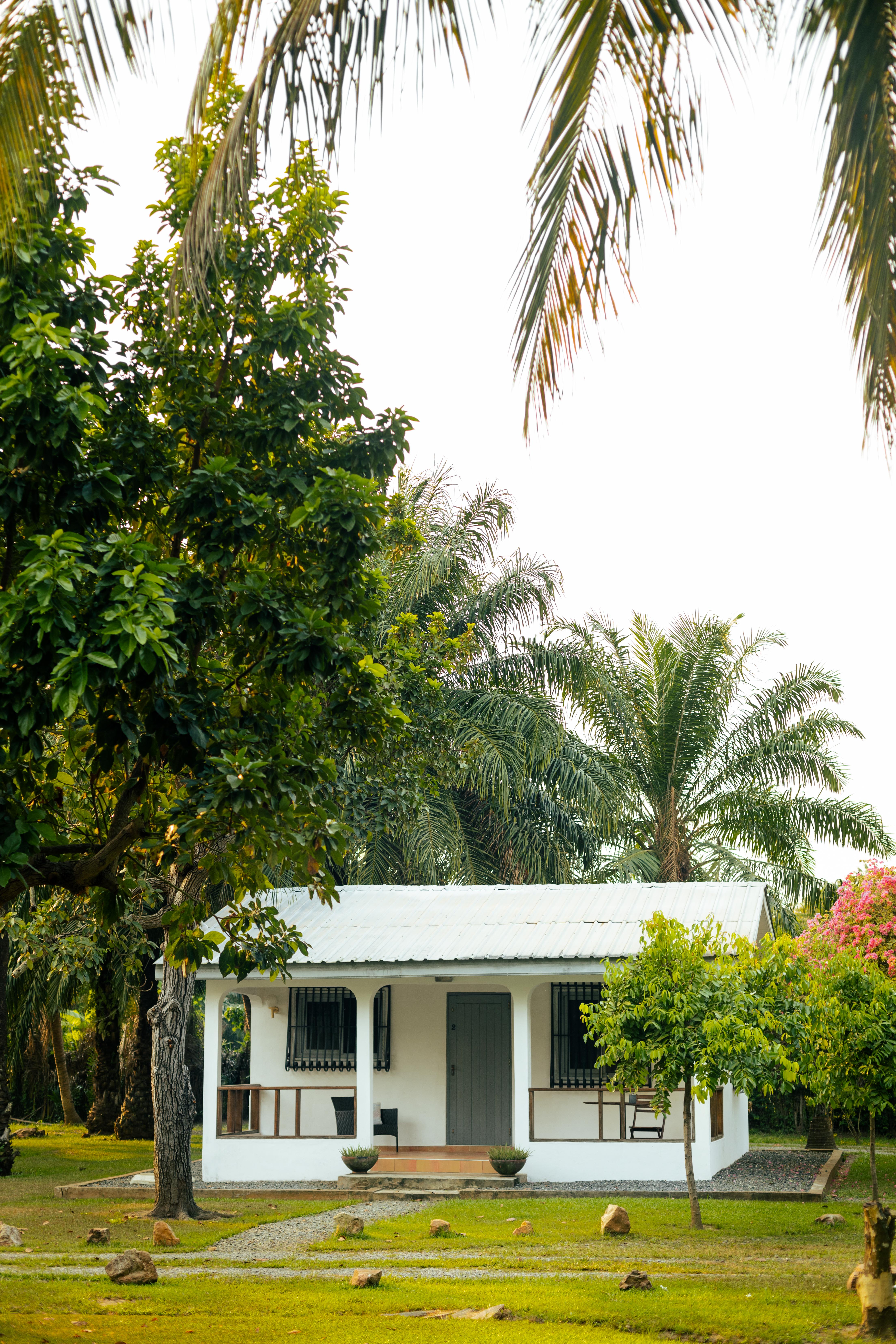 RiverCottage 2 (1 of 3 cottages)Akosombo - ER