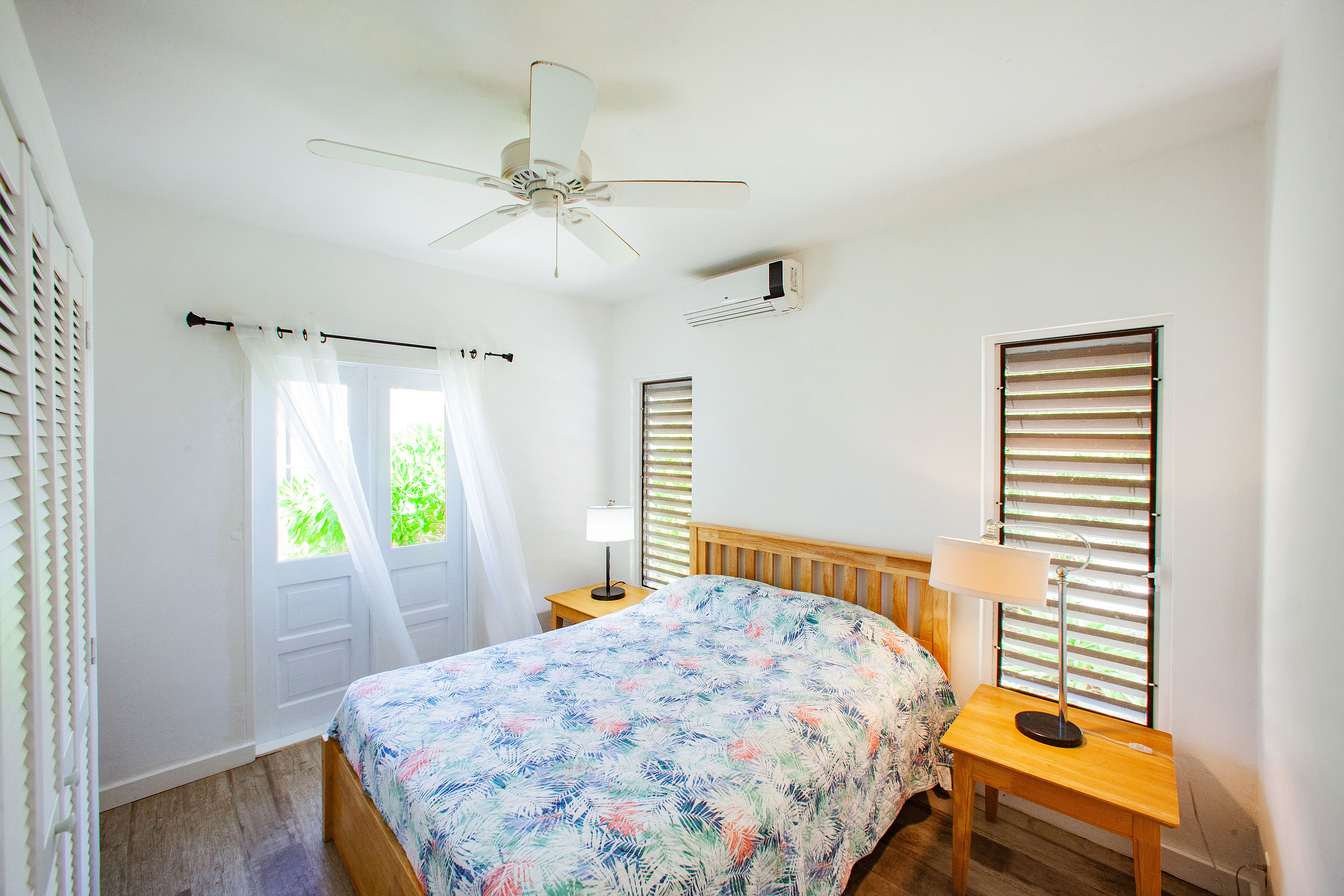 Beachfront 2 Bed 2 Bath Apt Apartments For Rent In St John S St John Antigua Barbuda