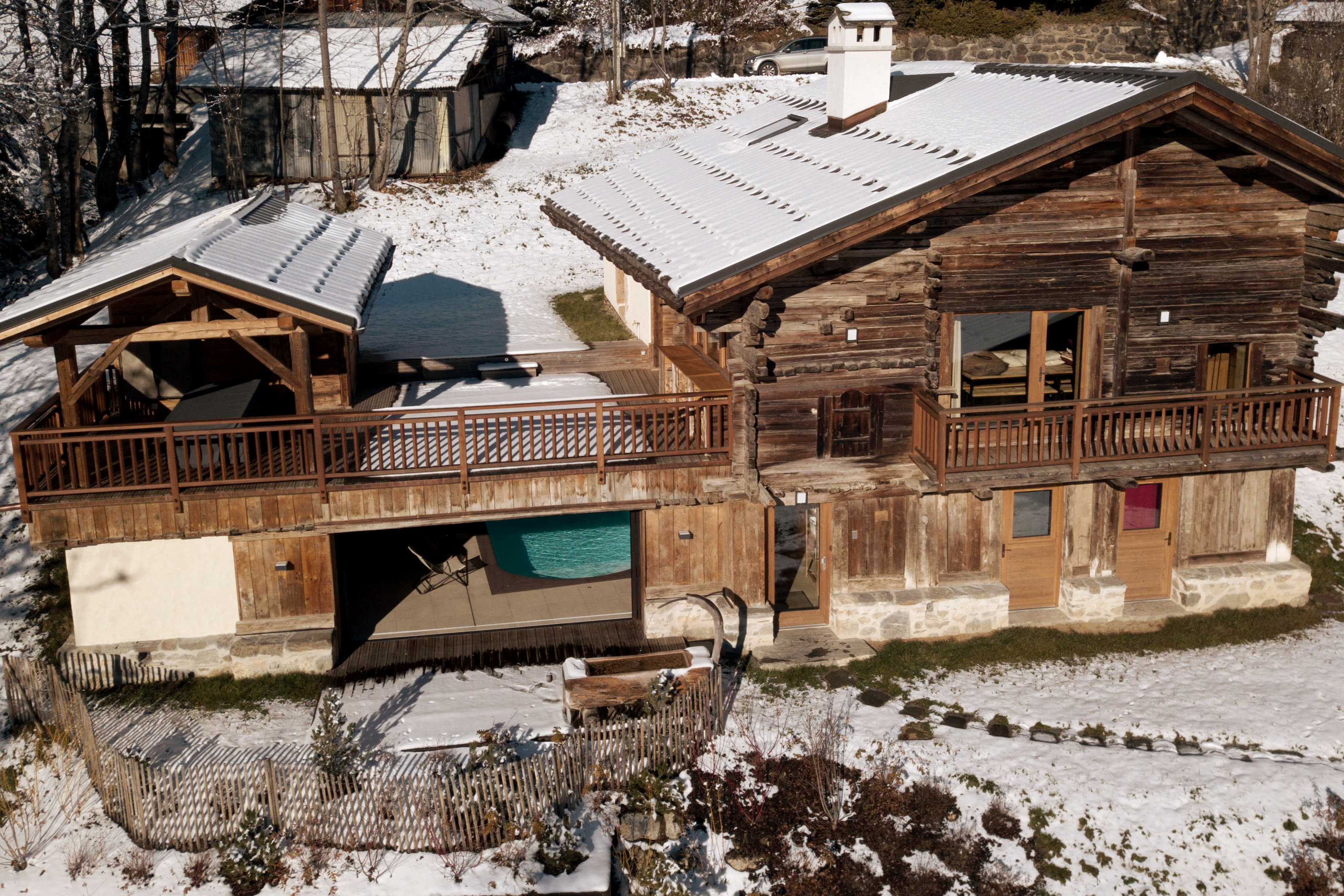 LUXURY CHALET, PRIVATE INDOOR POOL