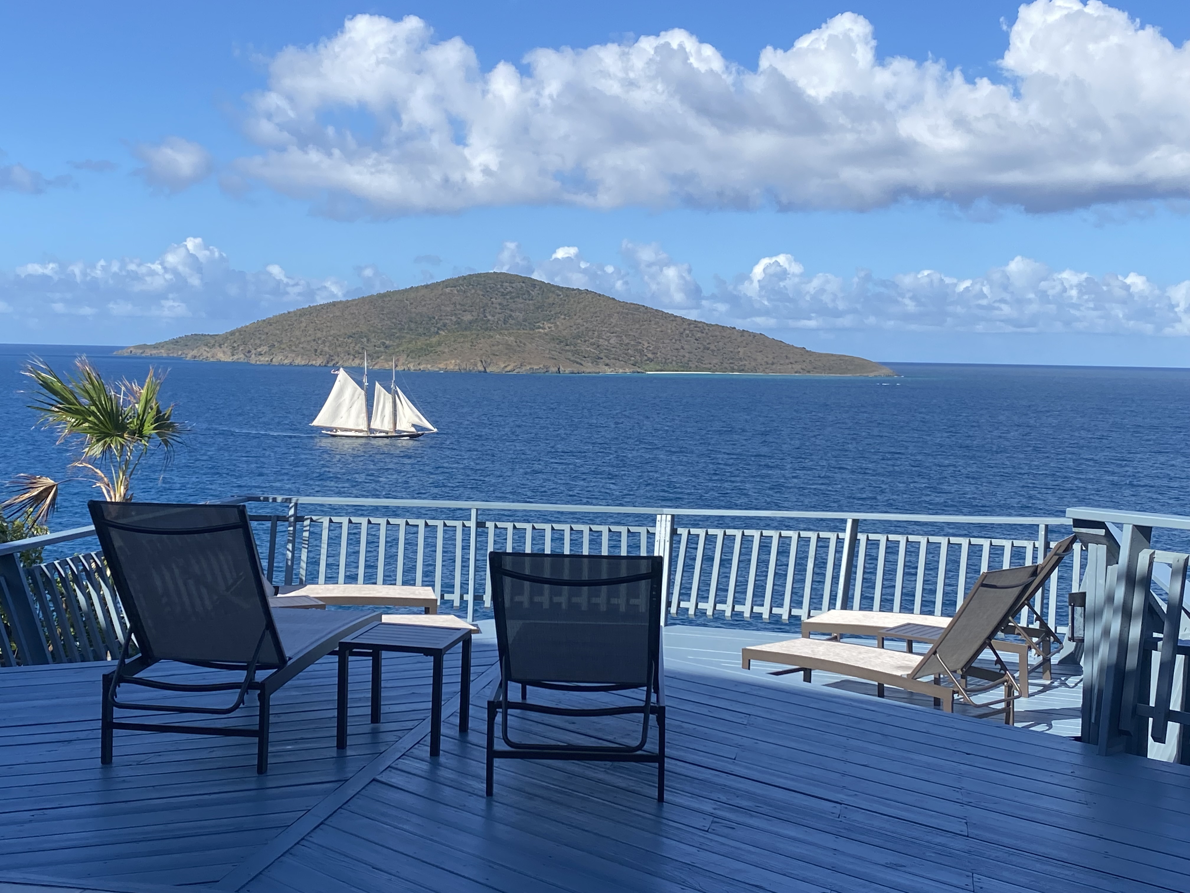 Oceanfront Pelican Point Villa, STT. USVI Villas for Rent in Saint