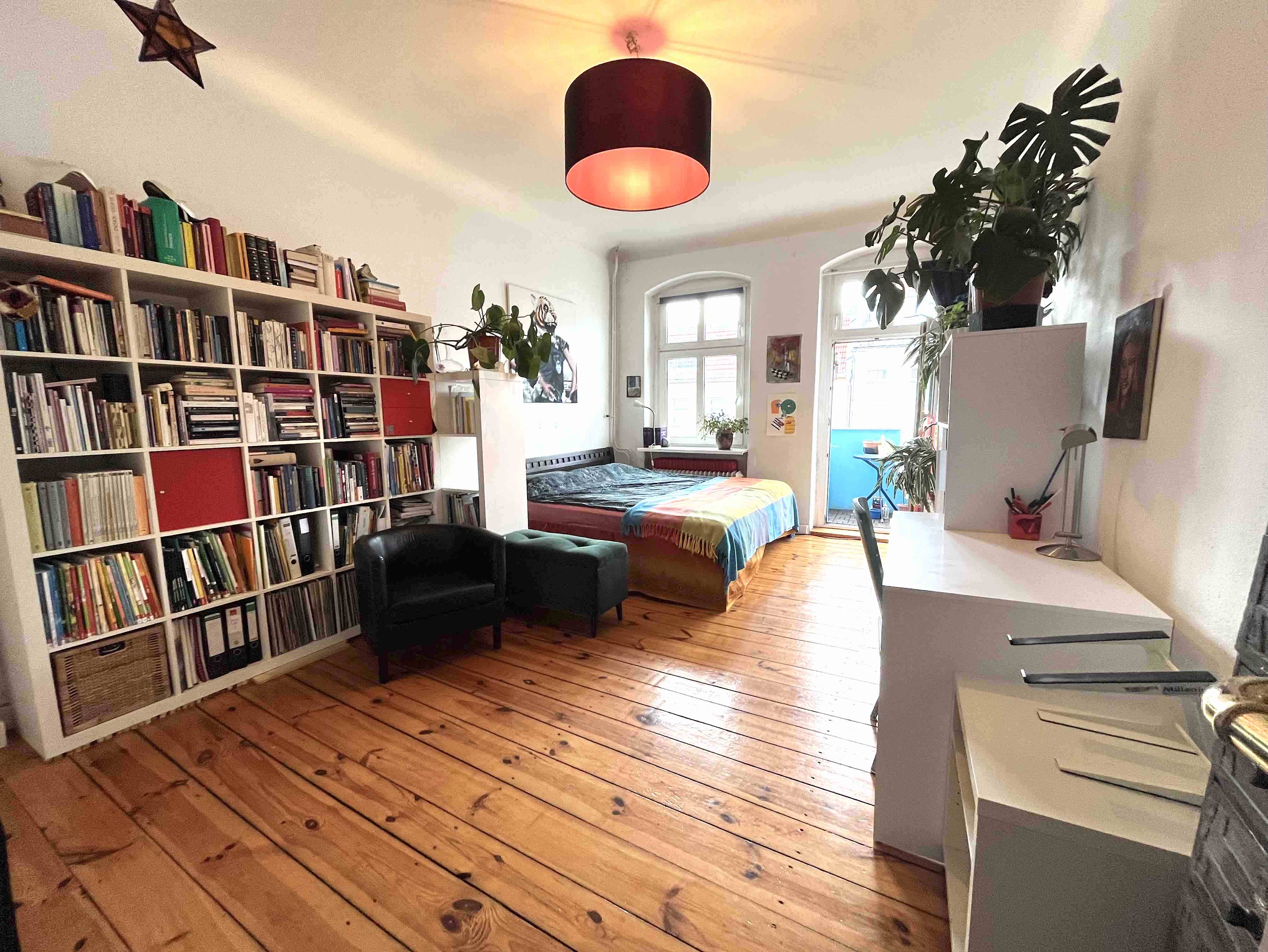 Bright and cosy flat wit balcony :) in Schillerpromenade, Berlin