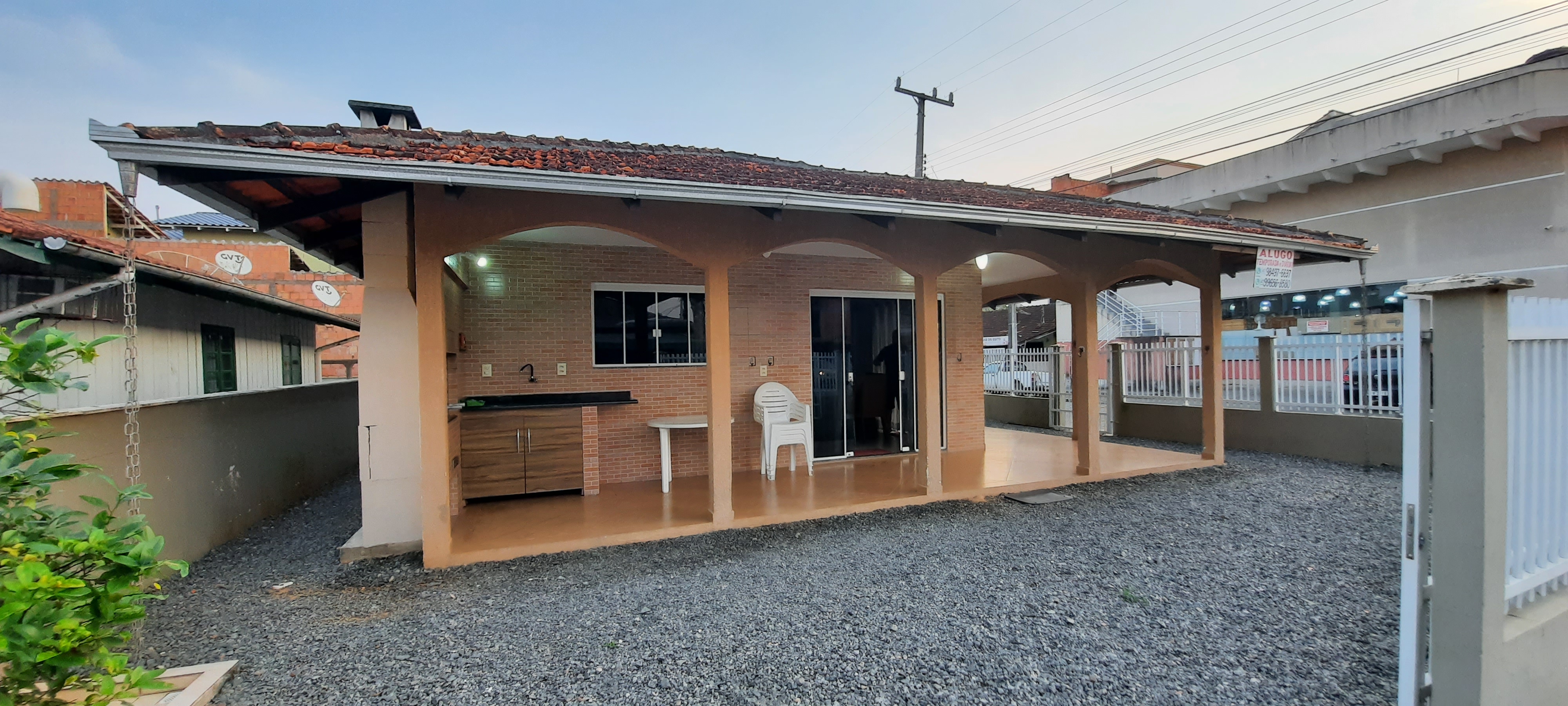 Comfortable house for season in Enseada, SFS..