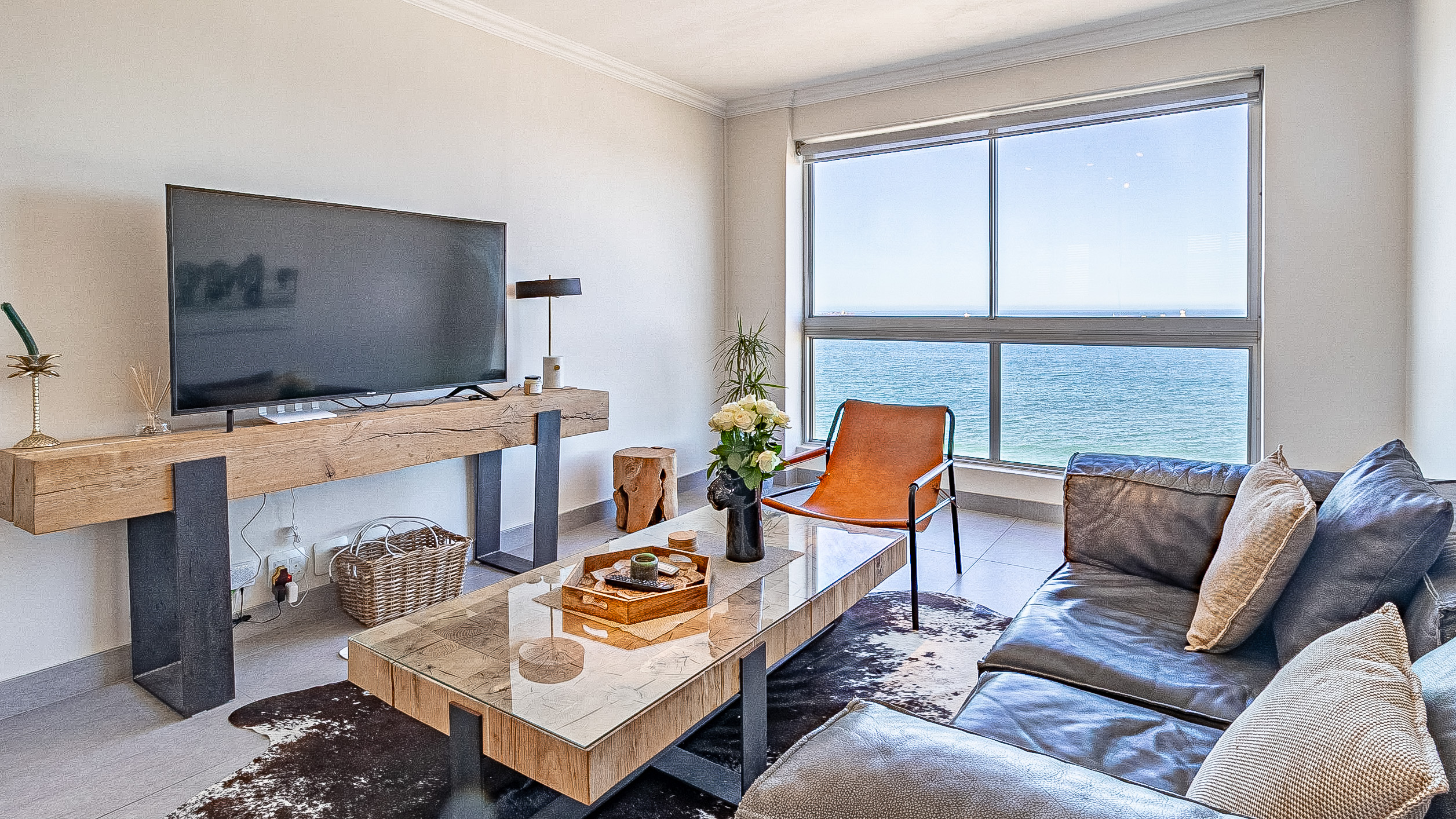 Beachfront 16 | 1 Bedroom 1 Bath in Bloubergstrand