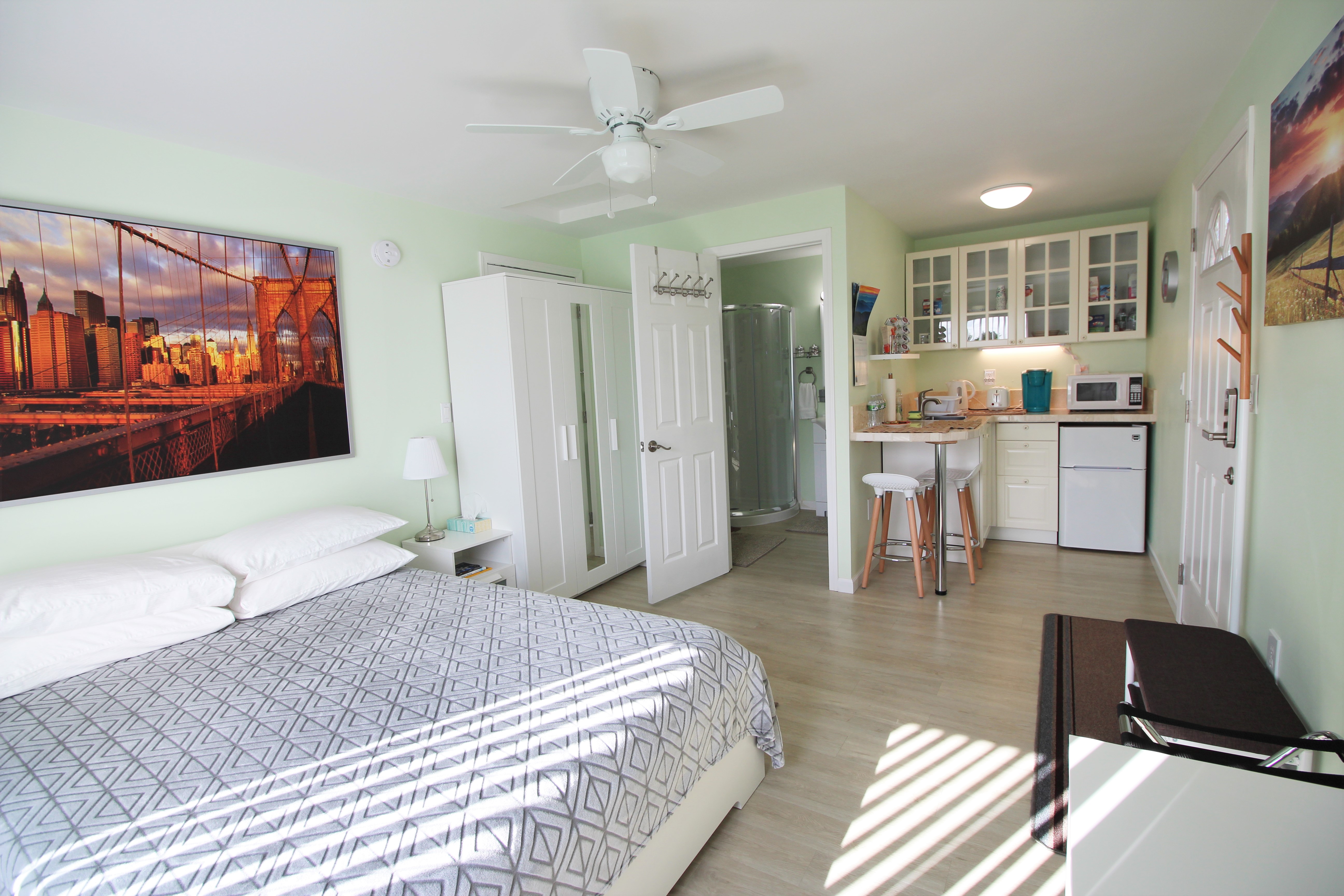 Private, Modern, Clean Studio, Arlington, Everett