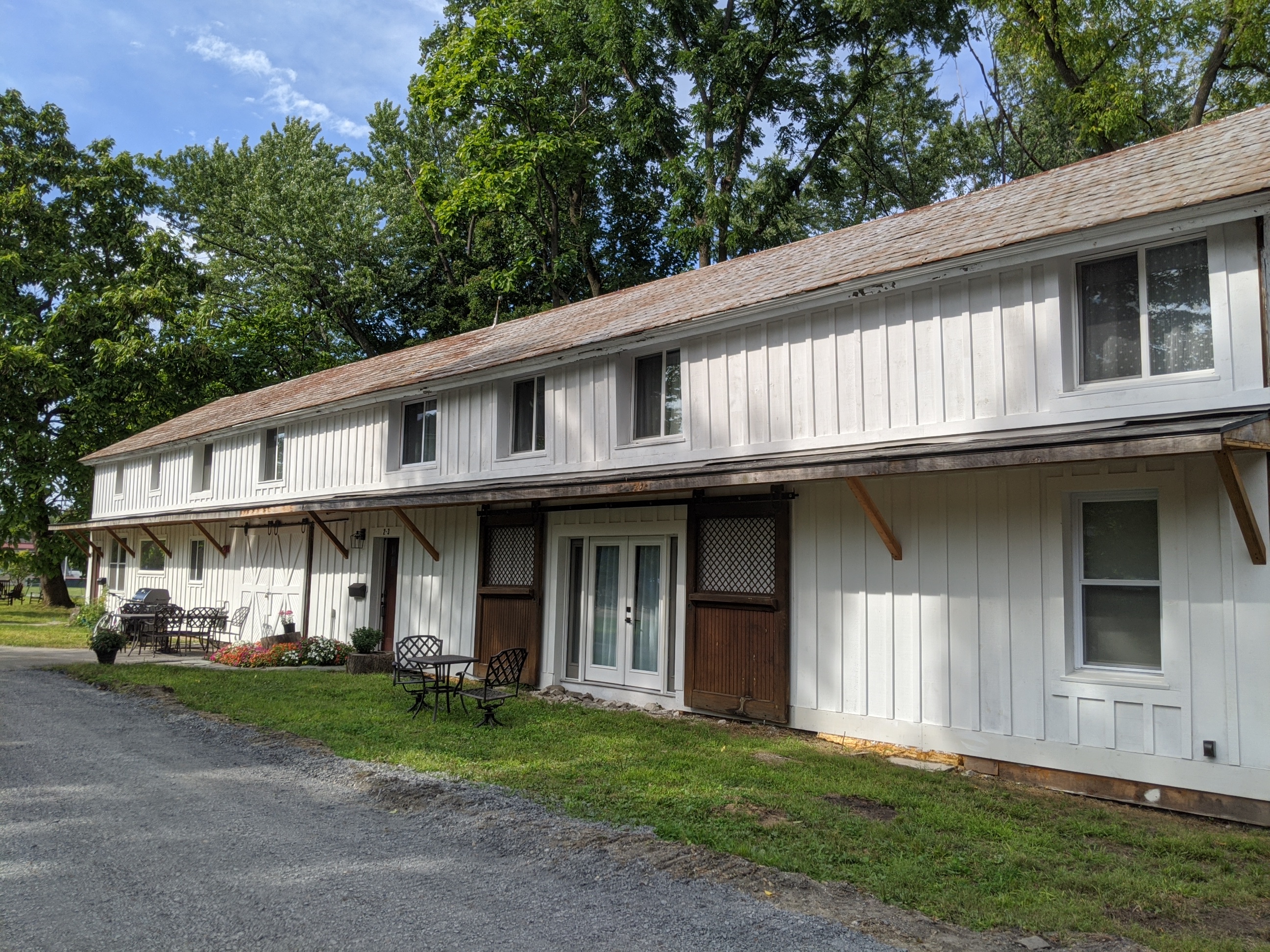 Historic Horse Barn Sleeps 6/ 4 Minutes 2 Legoland