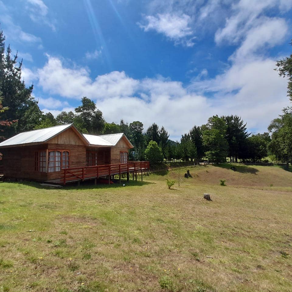 Cabañas Tres Robles entre Conguillio y Melipeuco