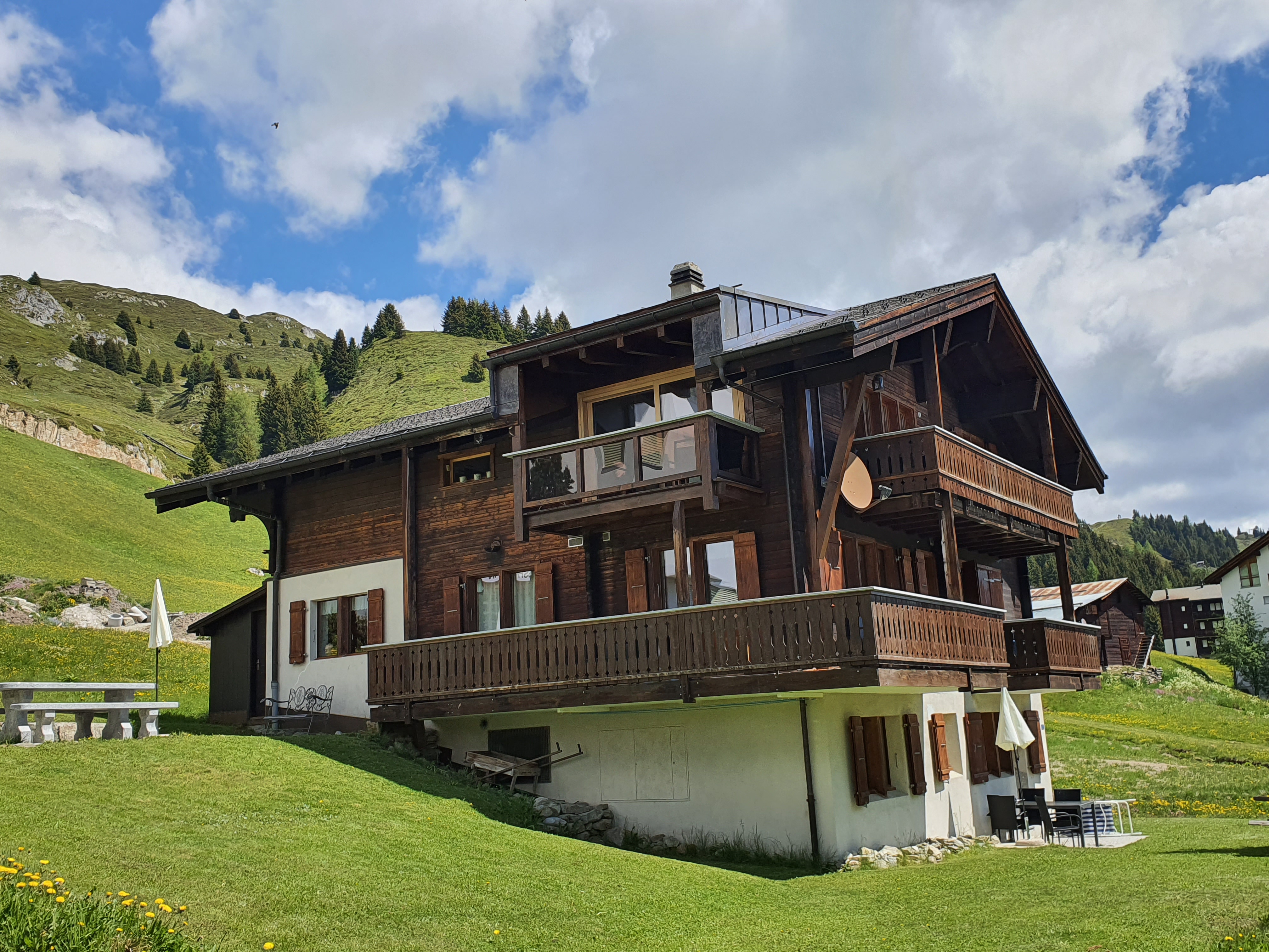 Valais style wooden chalet