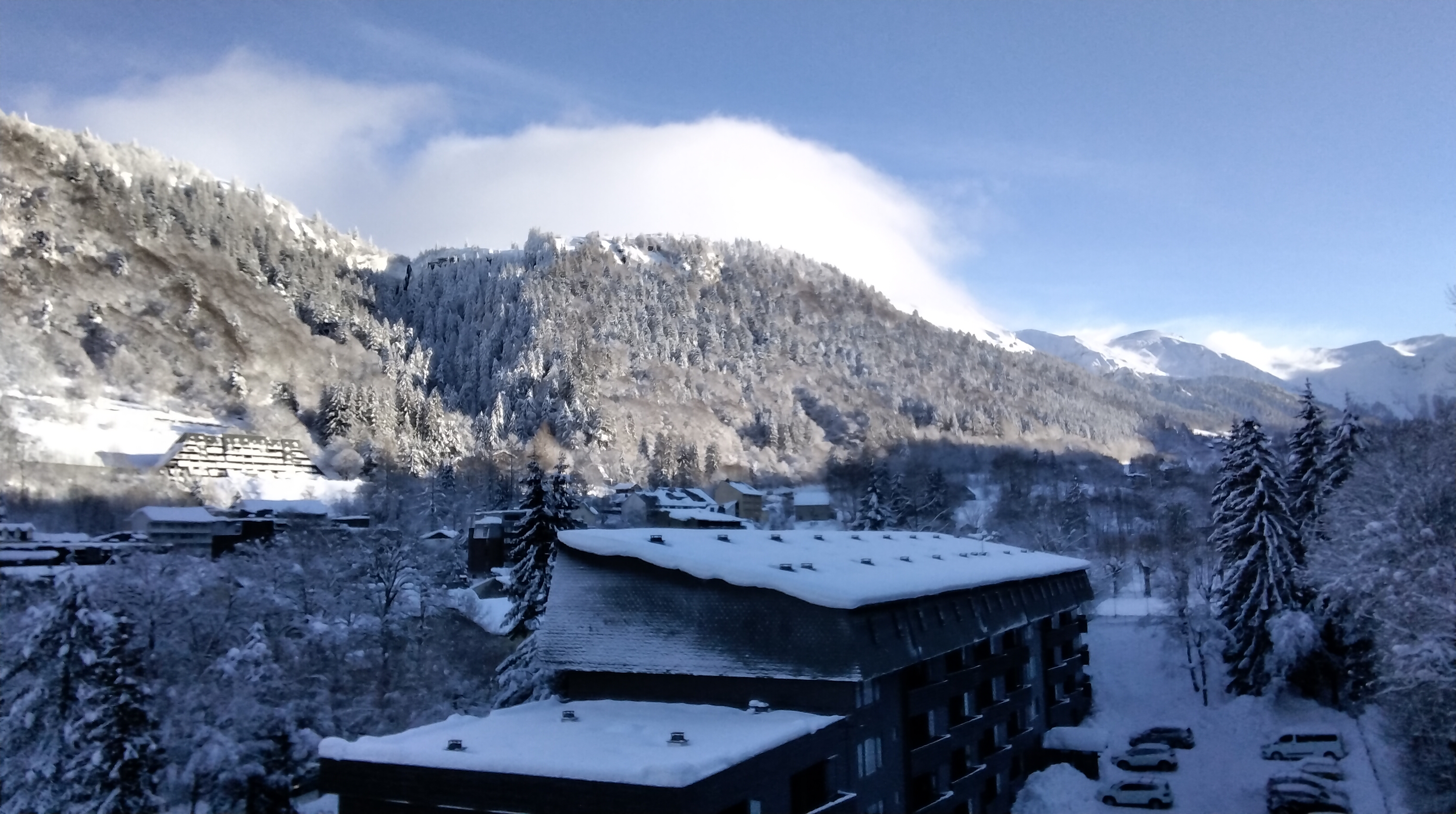 T2 classified 2*- mountain view, private parking, WiFi
