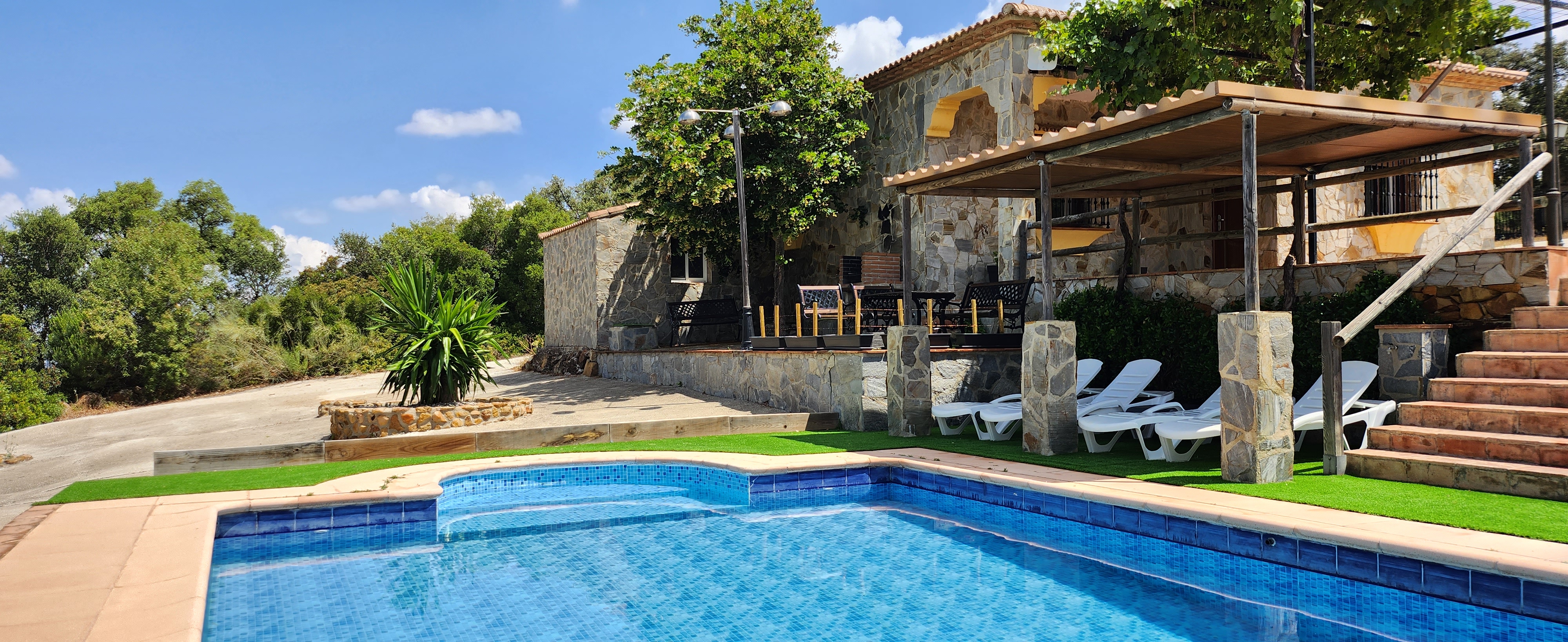 Camelot, rural elegance in the Sierra de Cádiz.