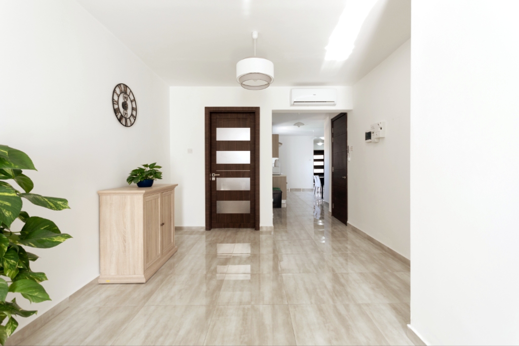 F5 Modern and Bright Apartment for 7 people