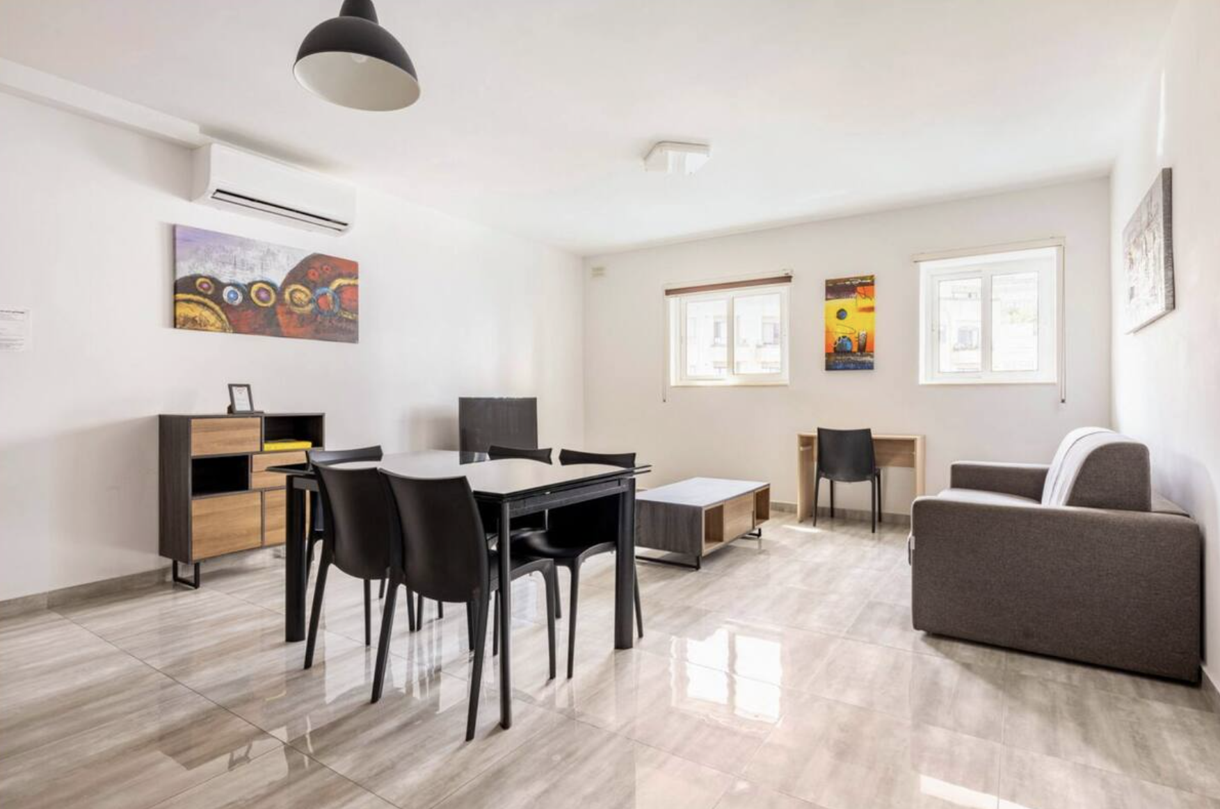F8 Modern and Bright Apartment for 7 people