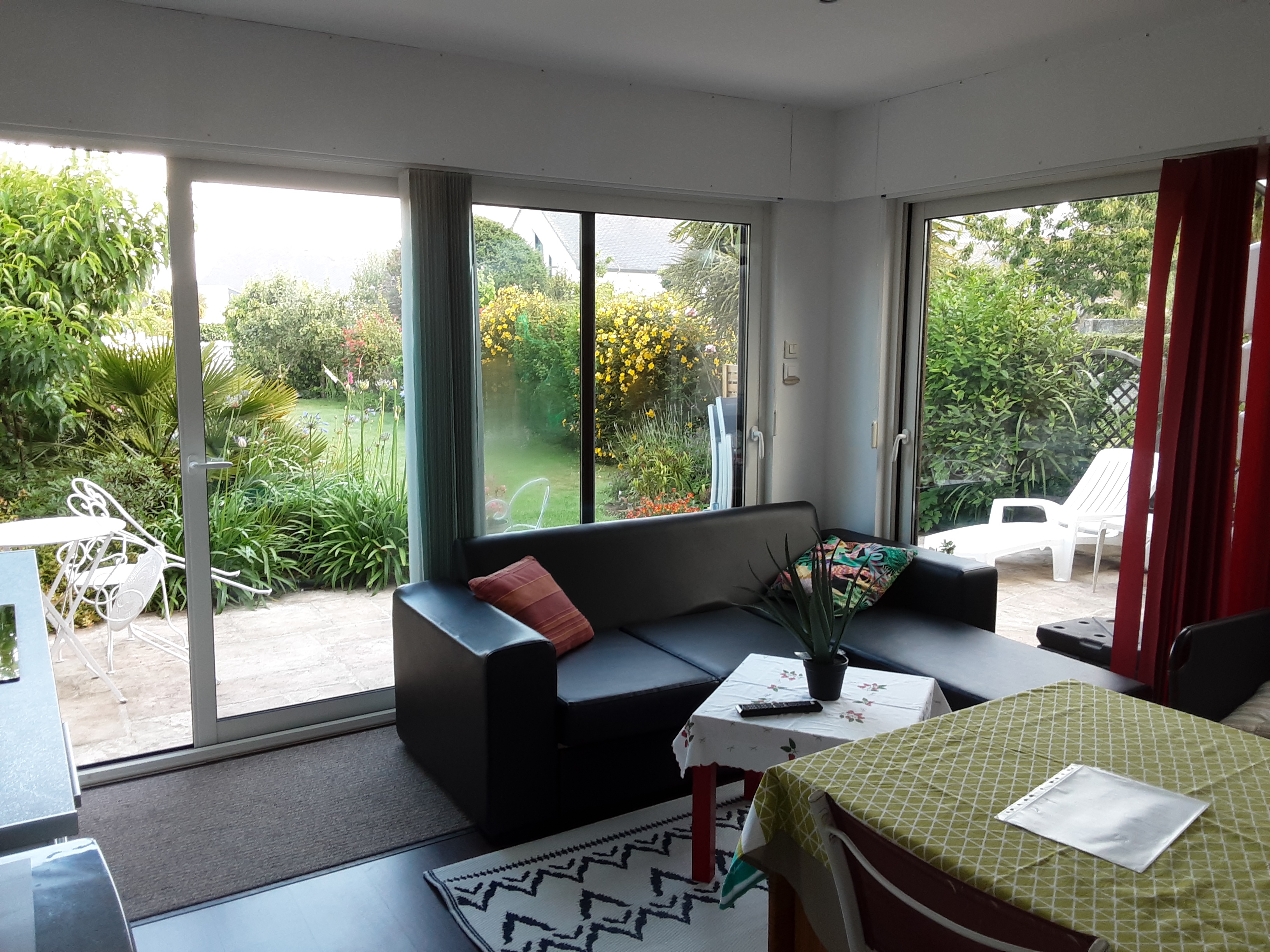 Quiet T2 in the waterfront city, rich heritage