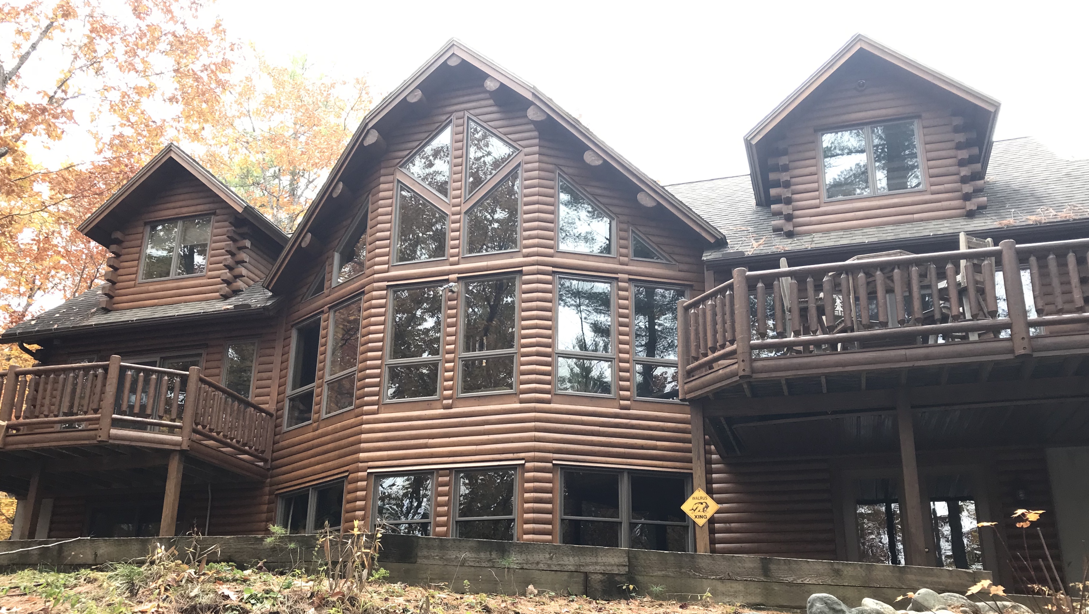 Wooded Waterfront Escape