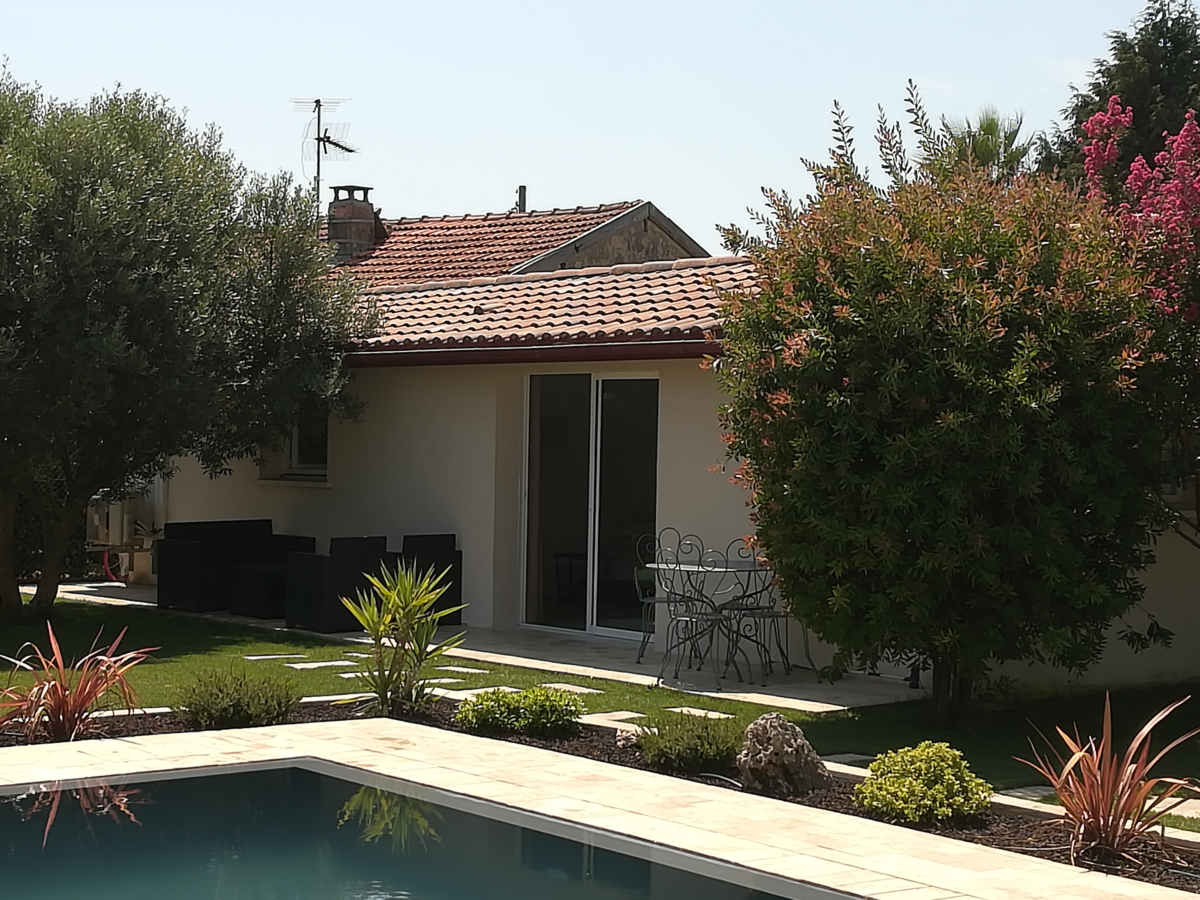 Pretty 37m2 house near beaches