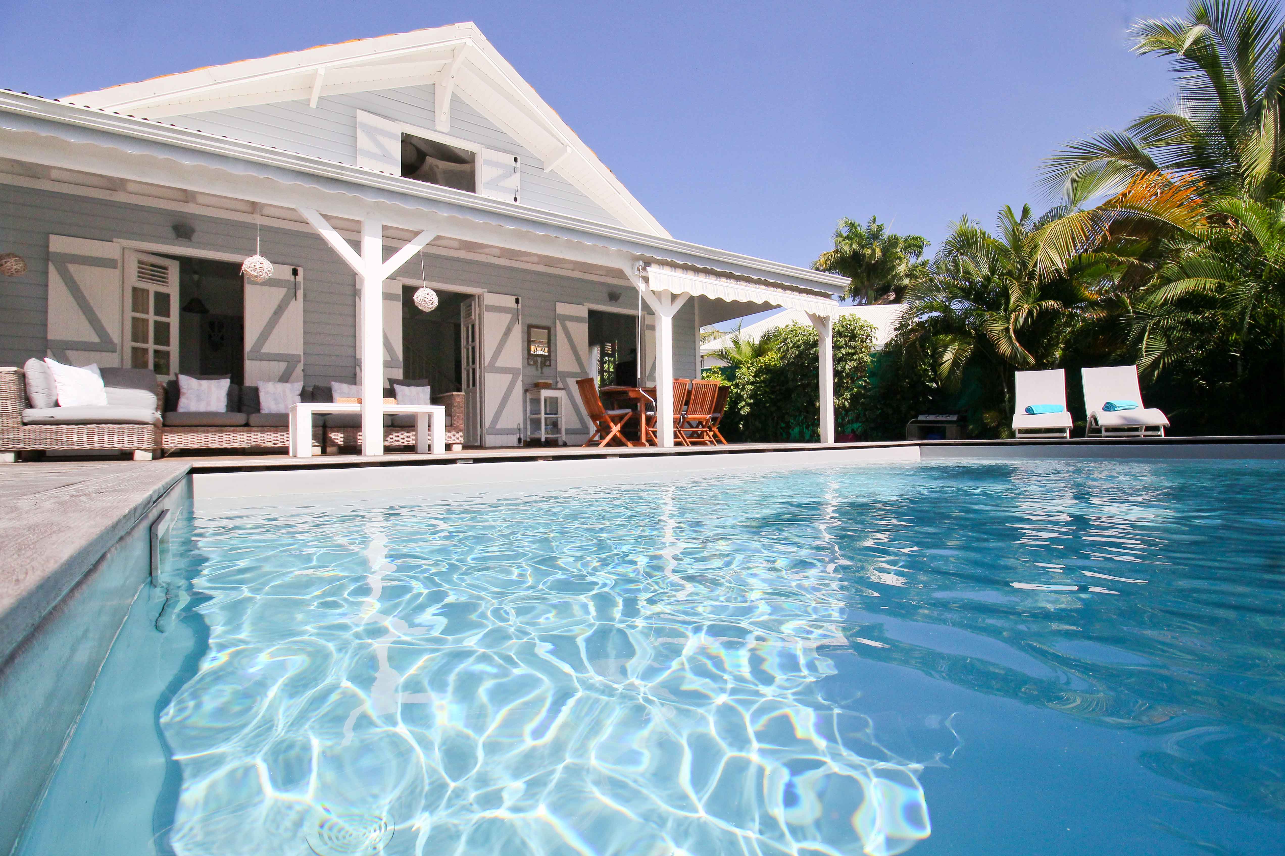 Petite Villa Guadeloupe, piscine, accès plage Maisons à louer à SainteAnne, GrandeTerre