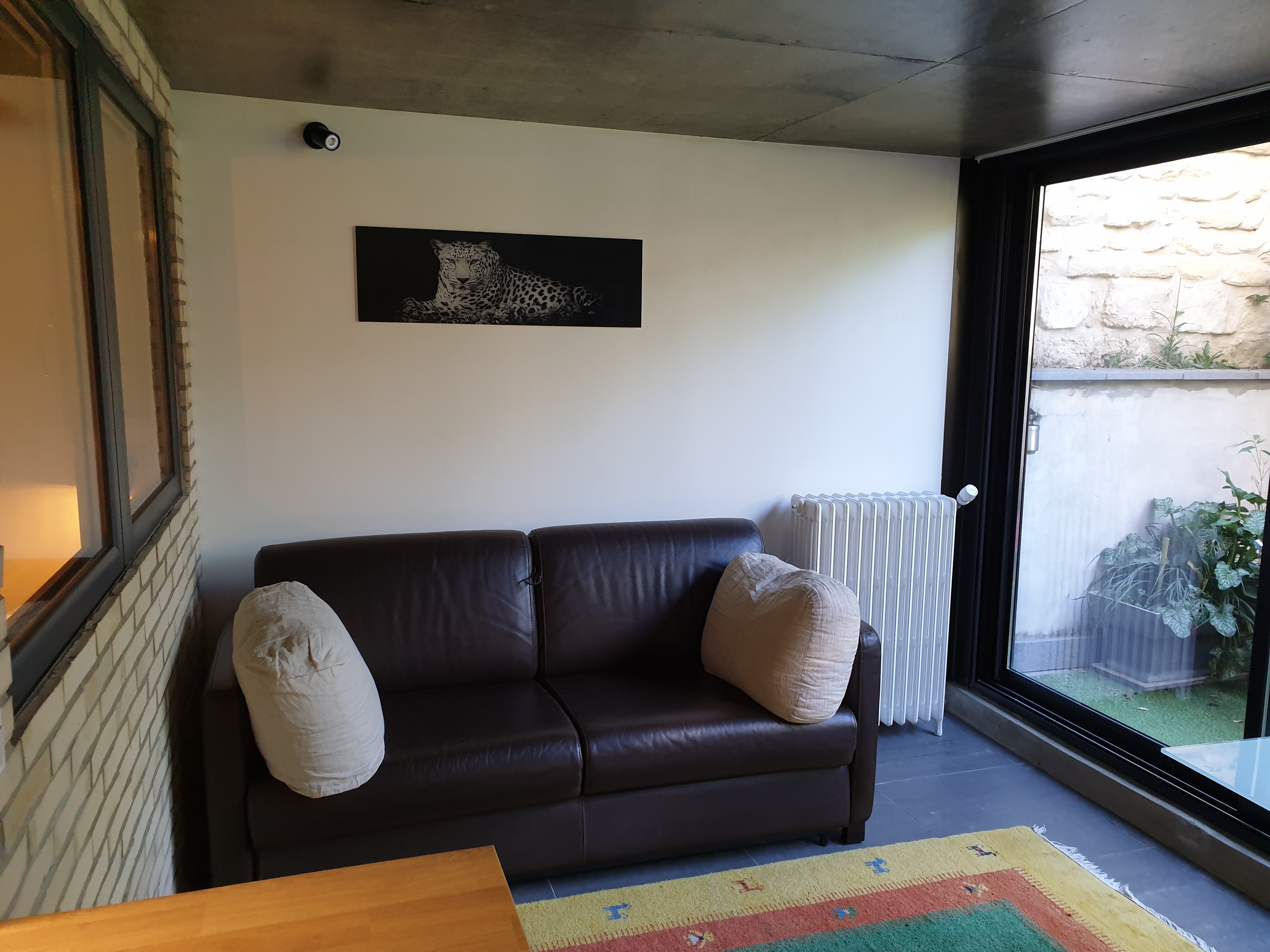 Very quiet new studio with terrace.