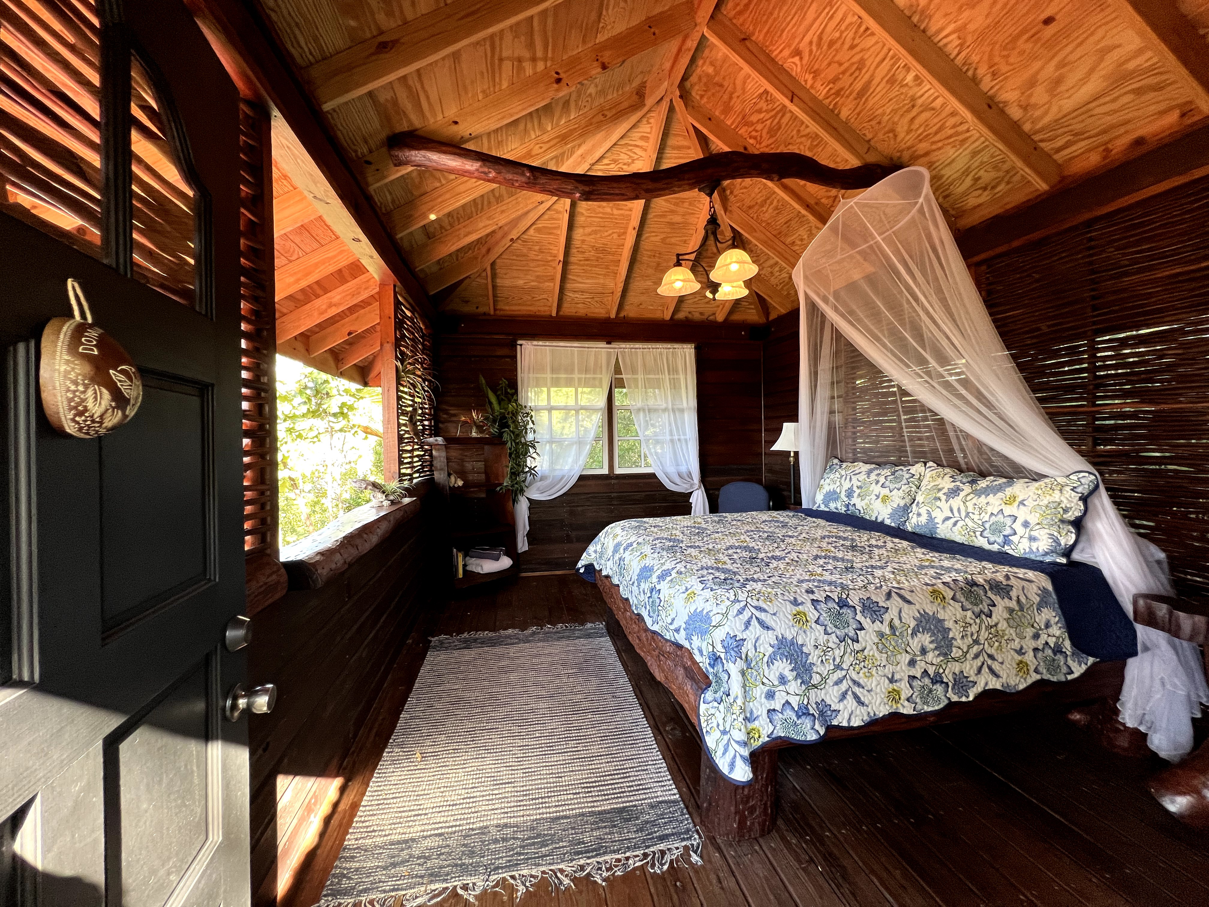 HIDEAWAYS-FouFou Cottage Open-air Paradise Seaview