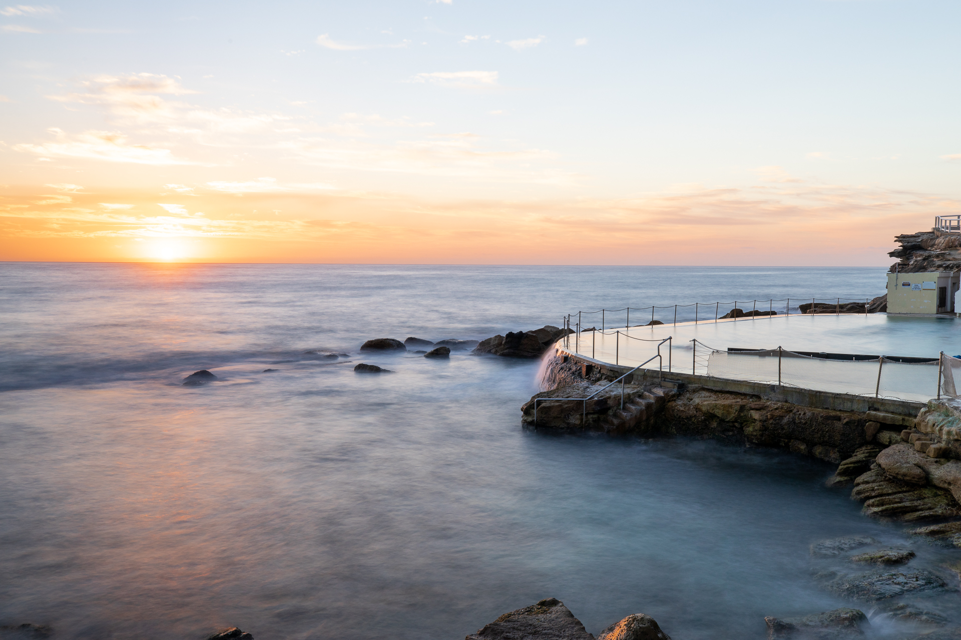 Beachside Bronte familysized Apt One Apartments for Rent in Bronte