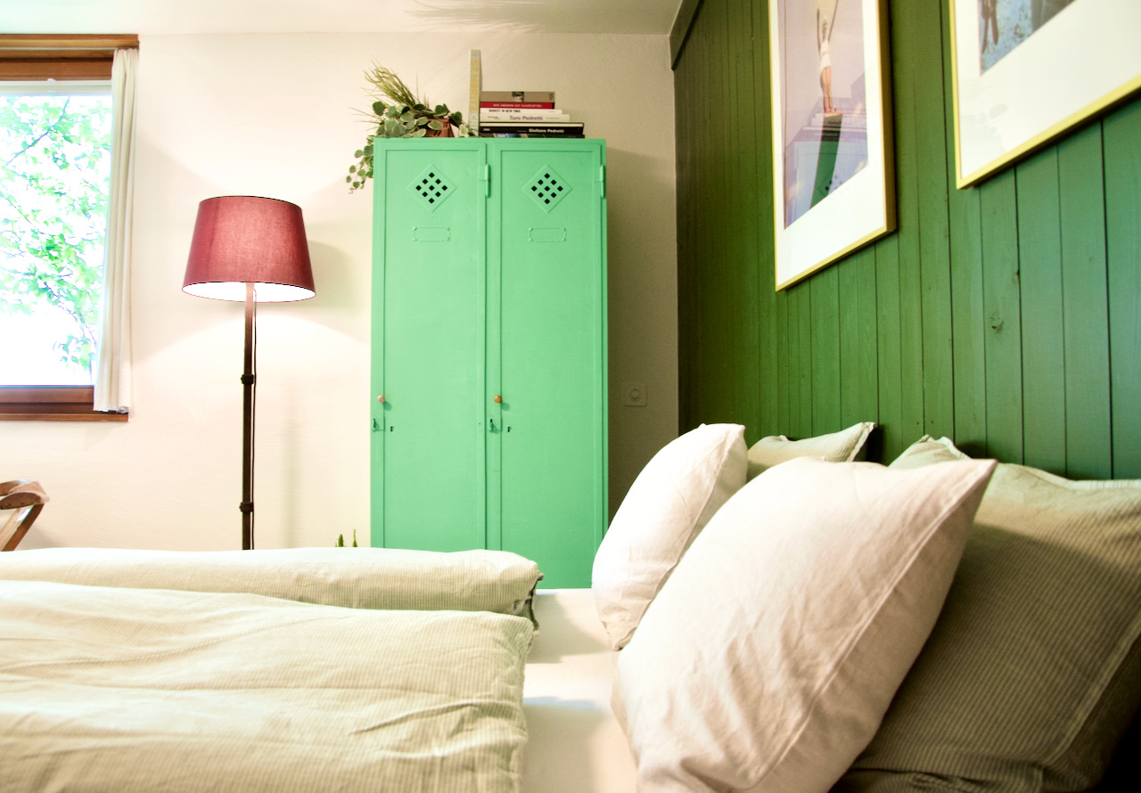 The Green Room - close to the ski lifts