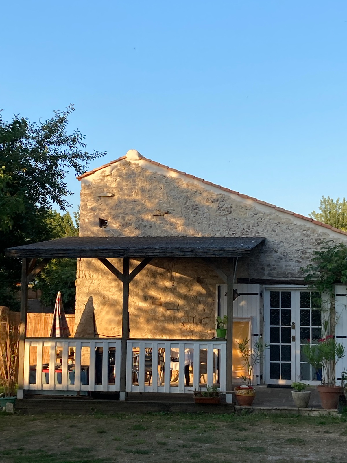 Small cottage full of charm, 10 minutes from the beach.