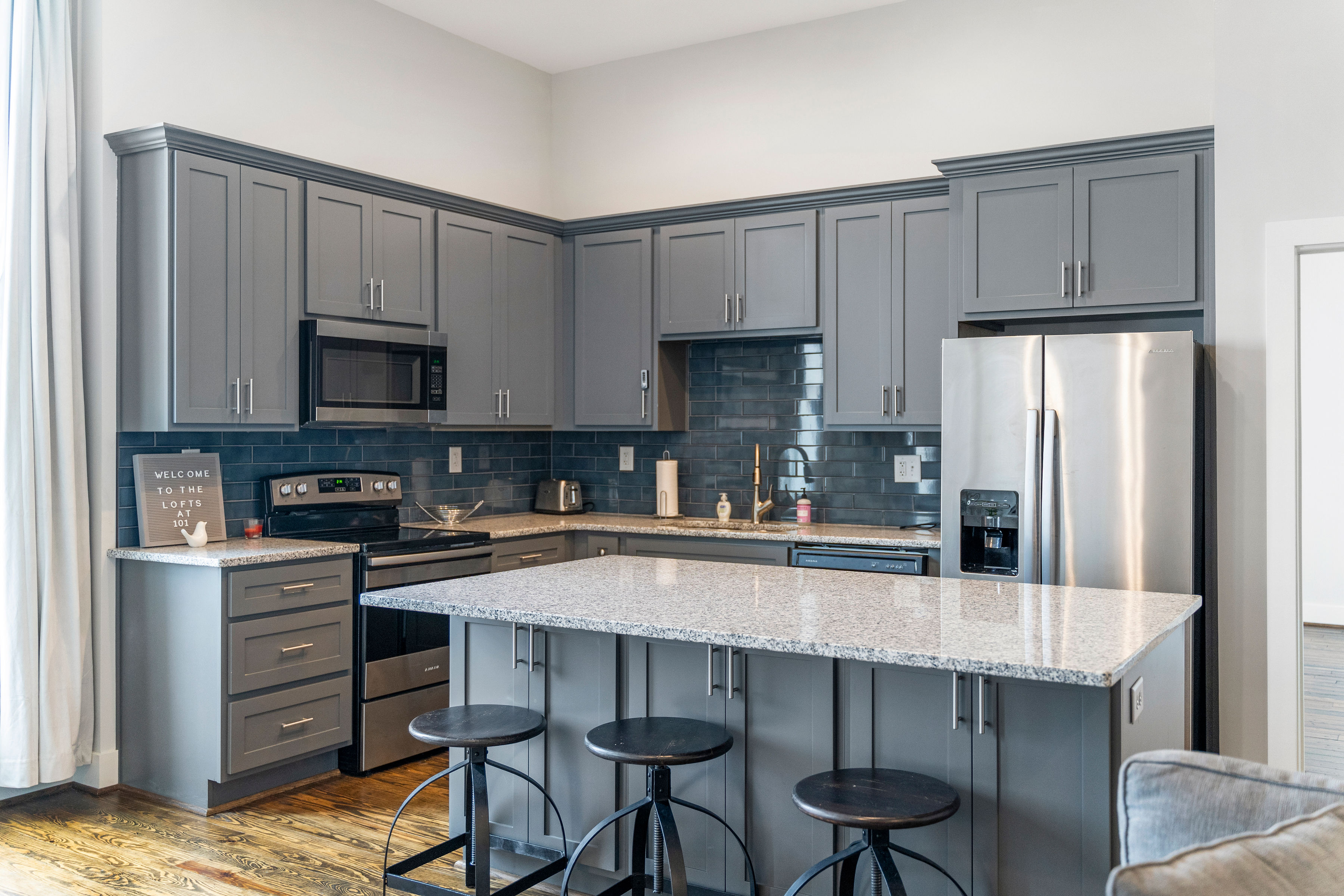 Spacious 1BR Loft Downtown Cartersville