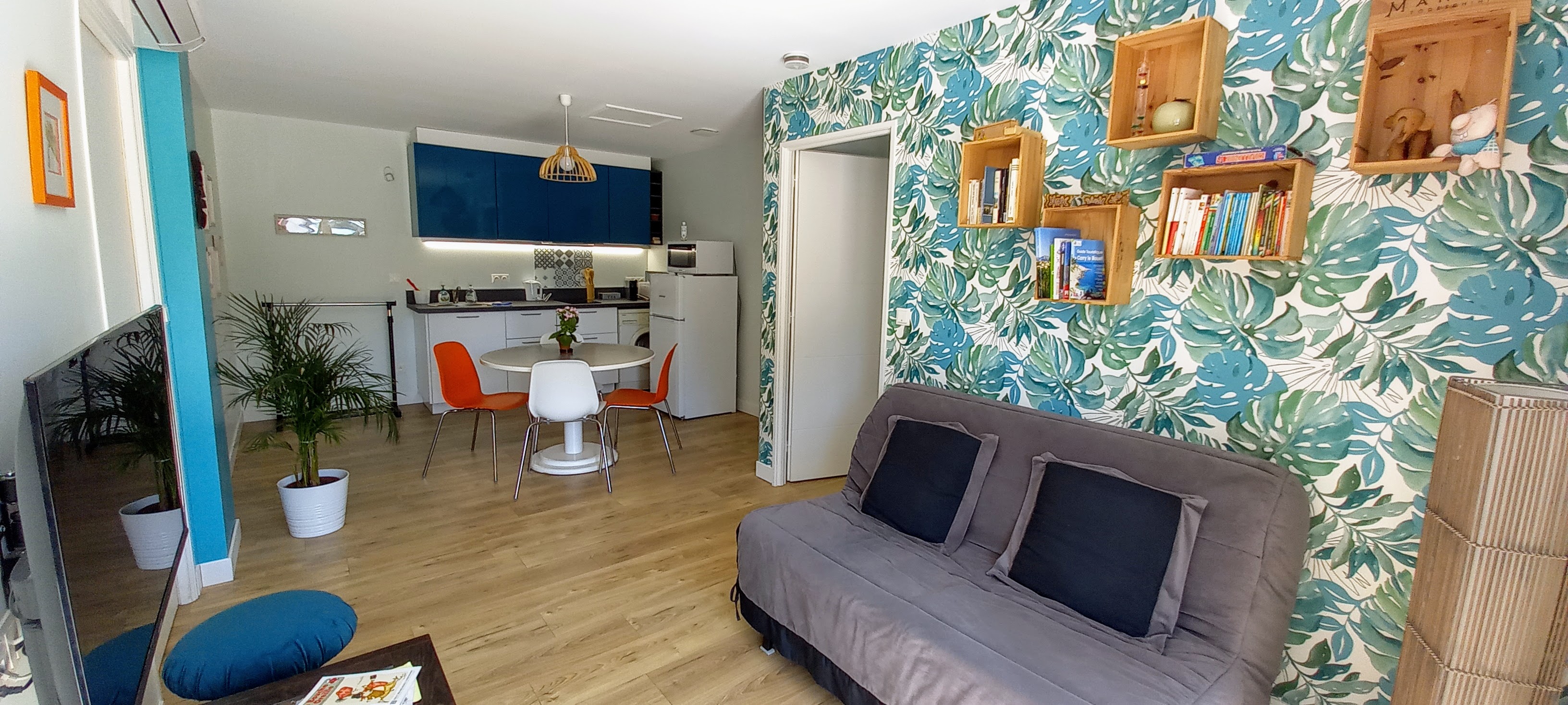 Ensuès-la-Redonne: nice quiet apartment
