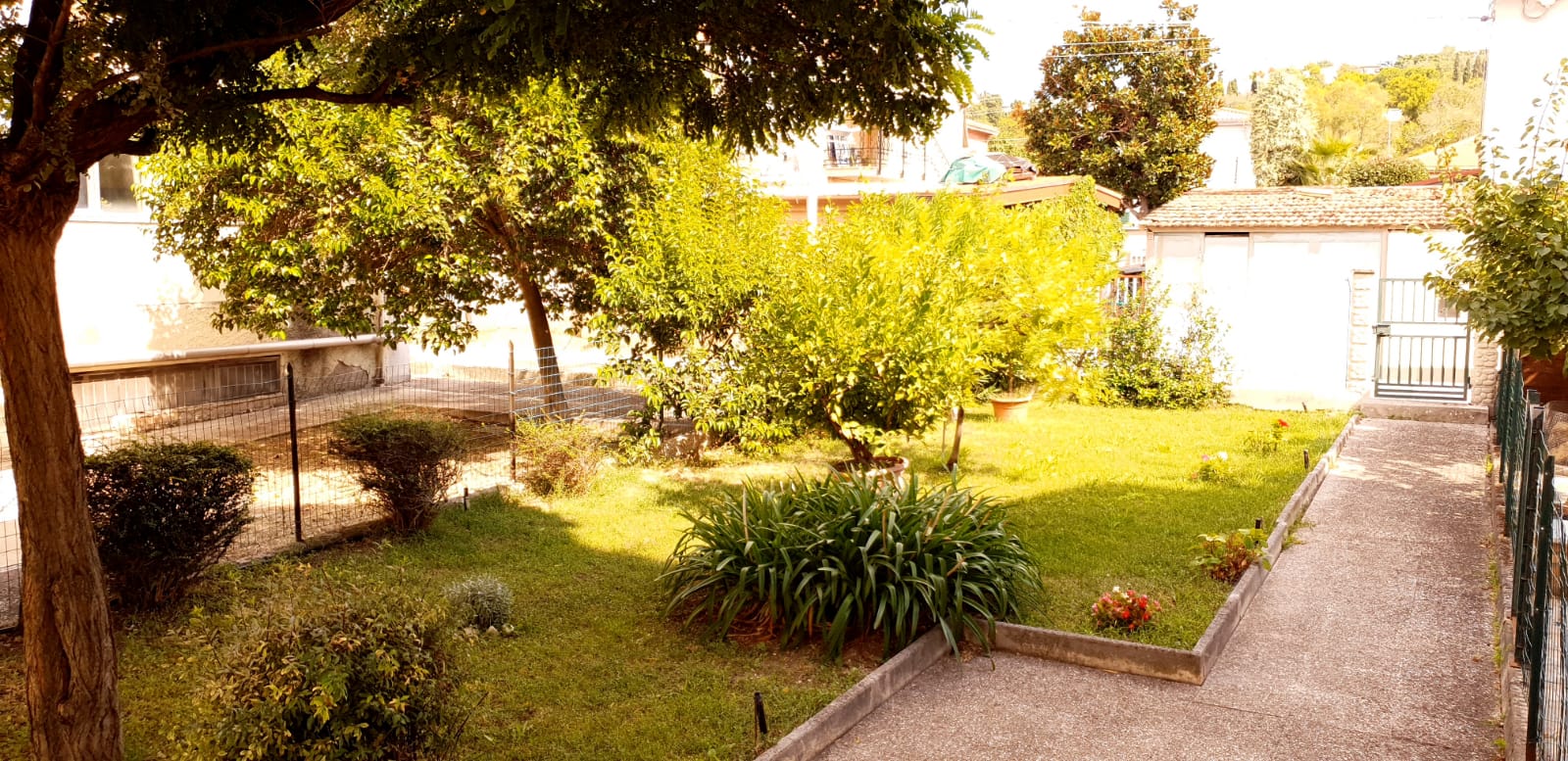 Casa con giardino case in affitto a Falconara Marittima, Marche, Italia