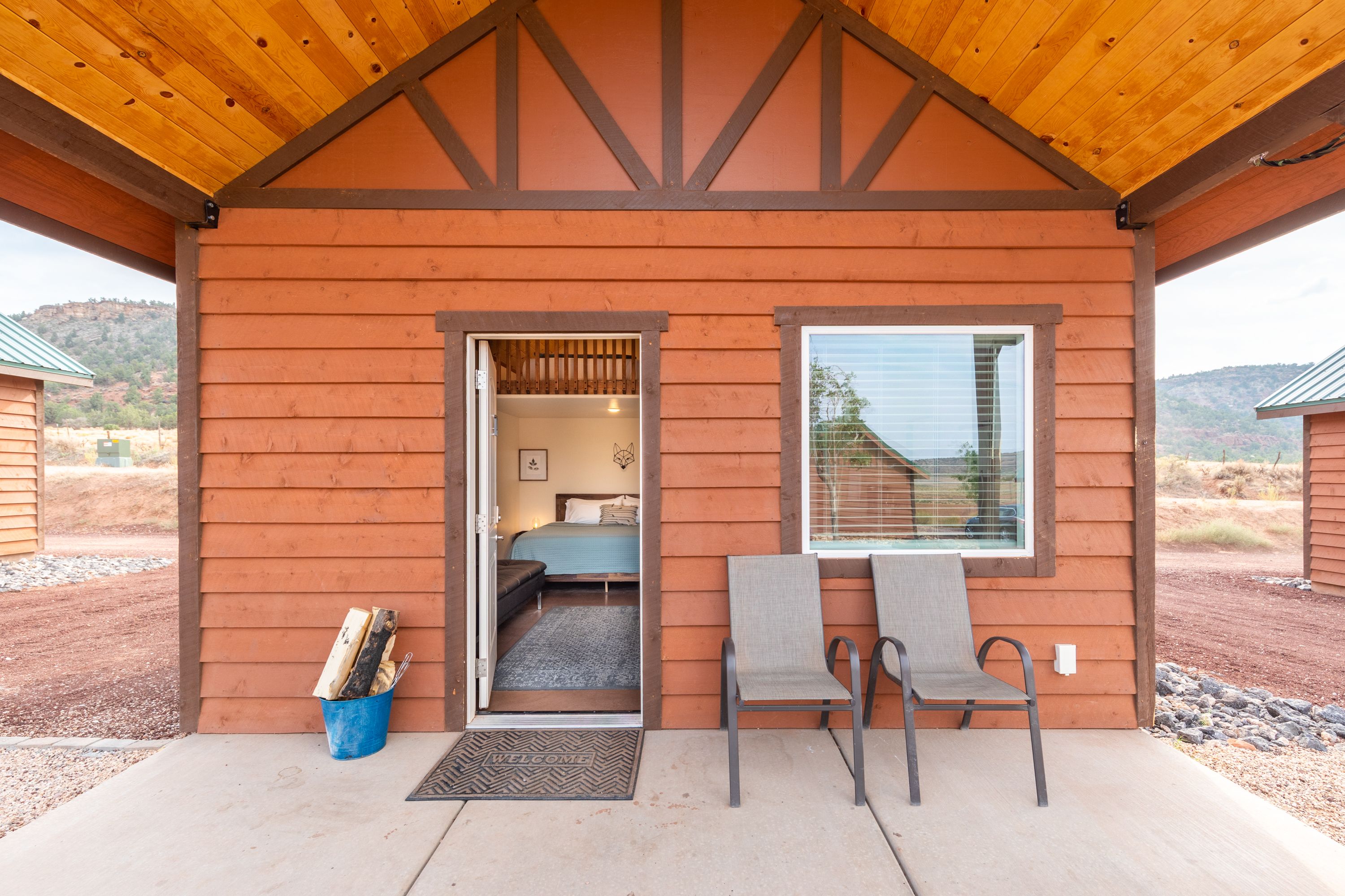 Zion View Deluxe Cabin at Gooseberry Lodges