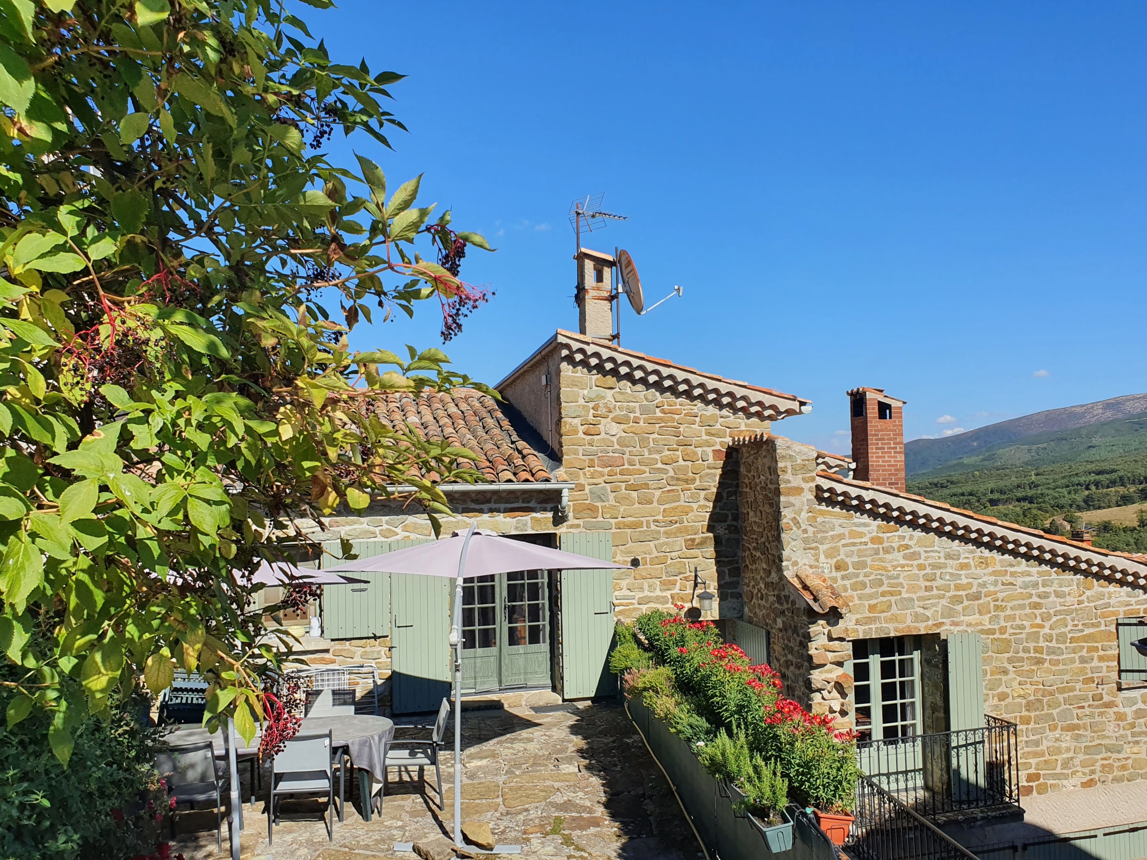 Cladan cottage between Alpes and Provence