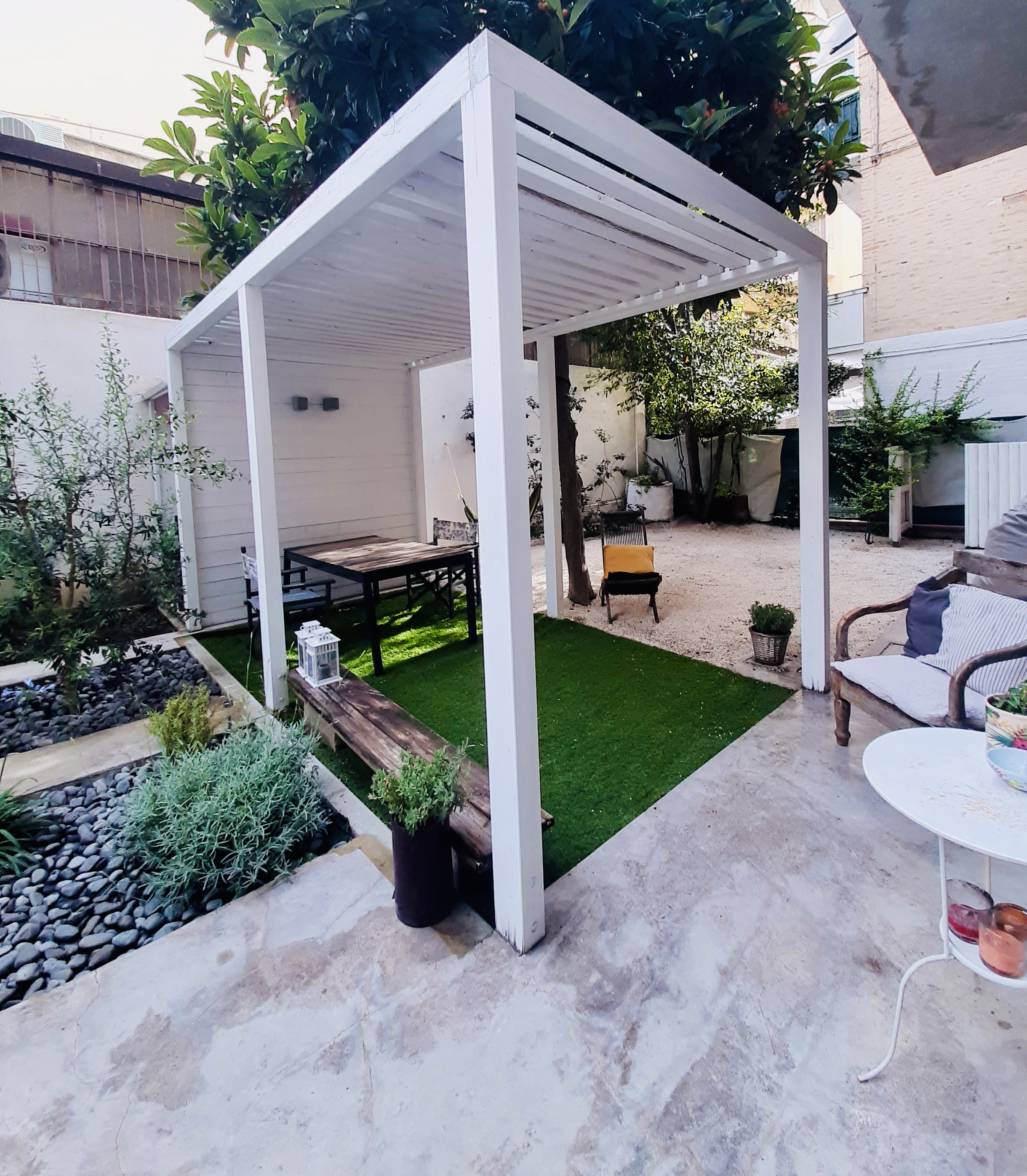 House with a garden