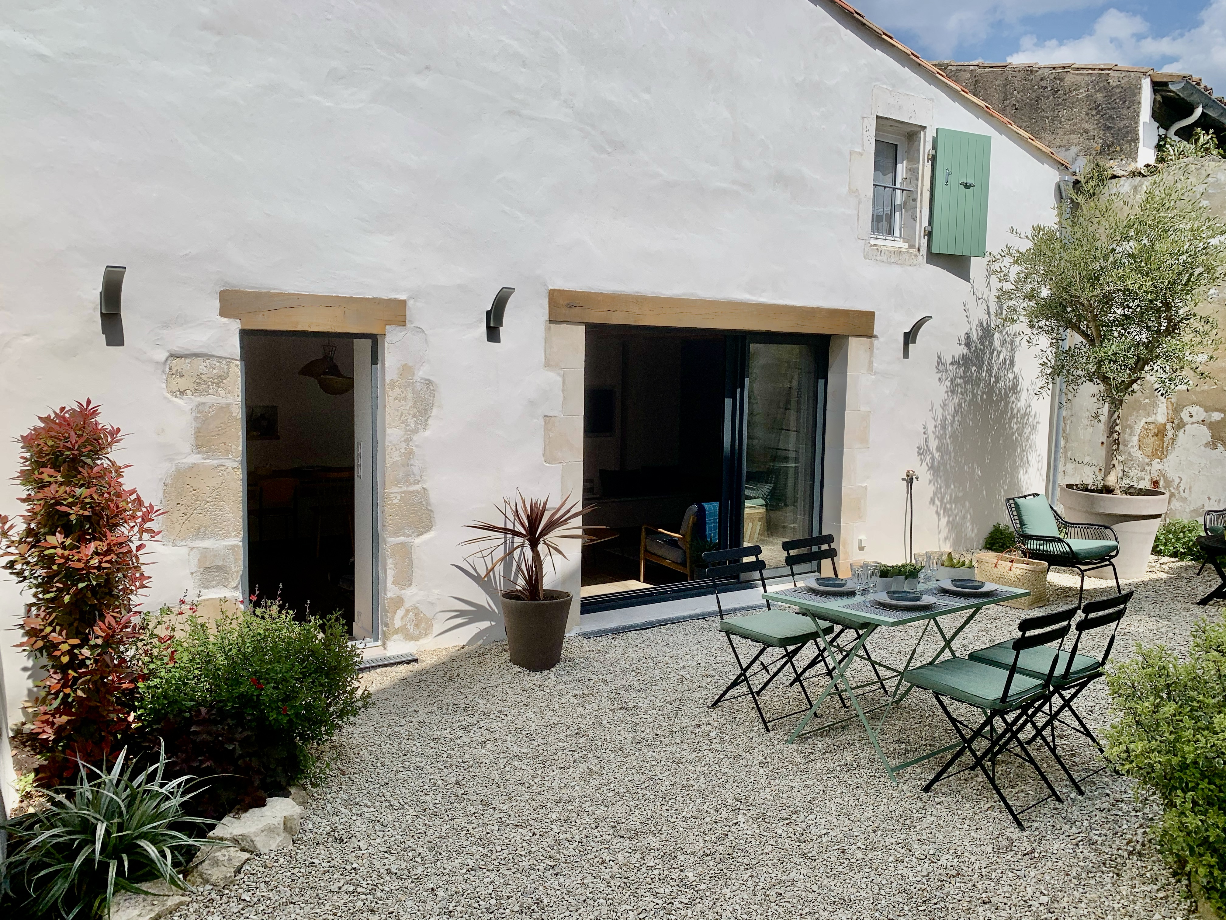 2 minutes by bike from the sea ideal  for 2 families