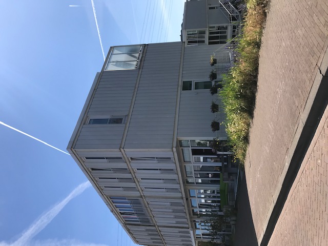 Large and cosy house on the water: free Parking — Amsterdam stay