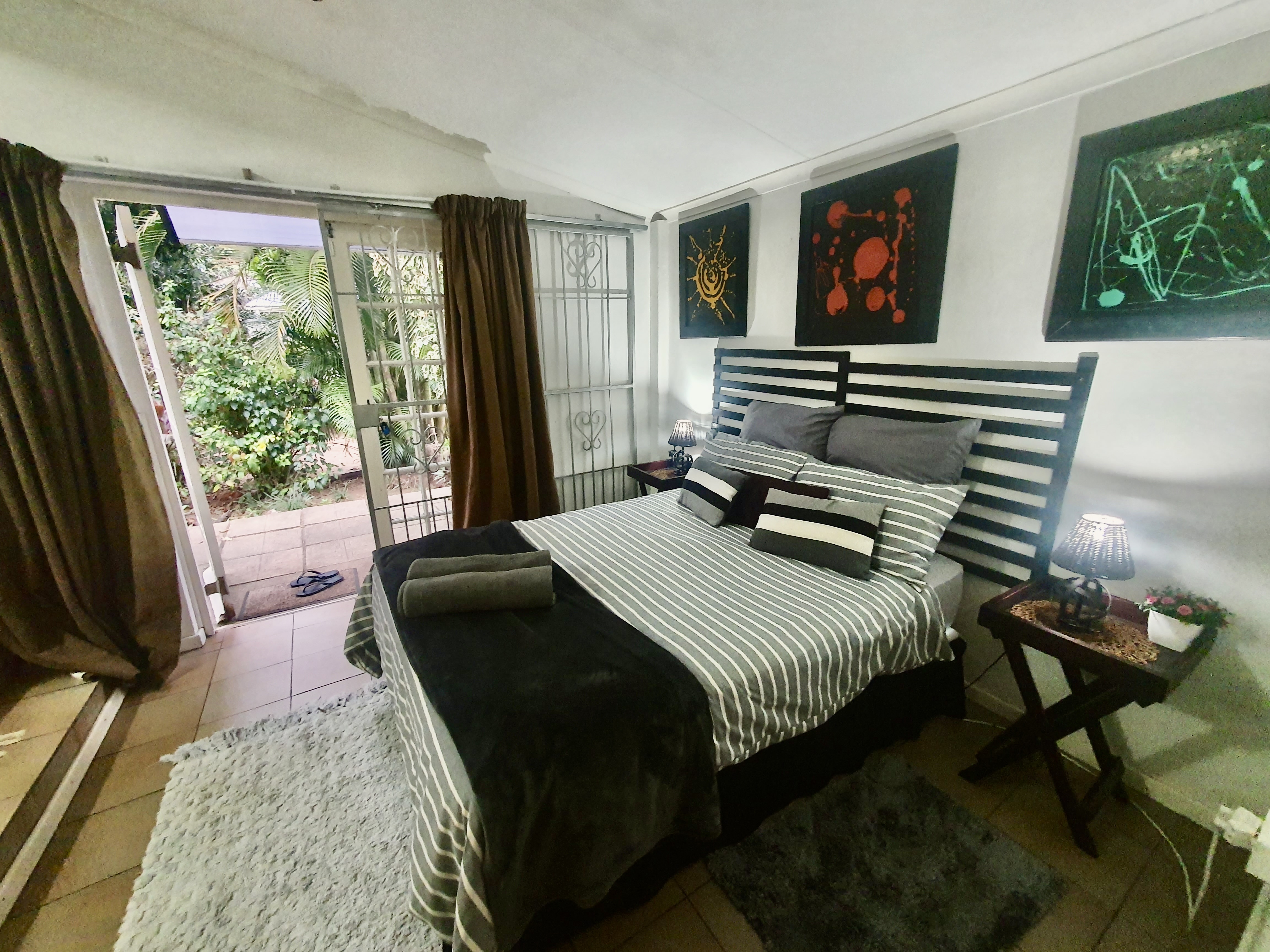 23 Ambleside Cottage by the sea