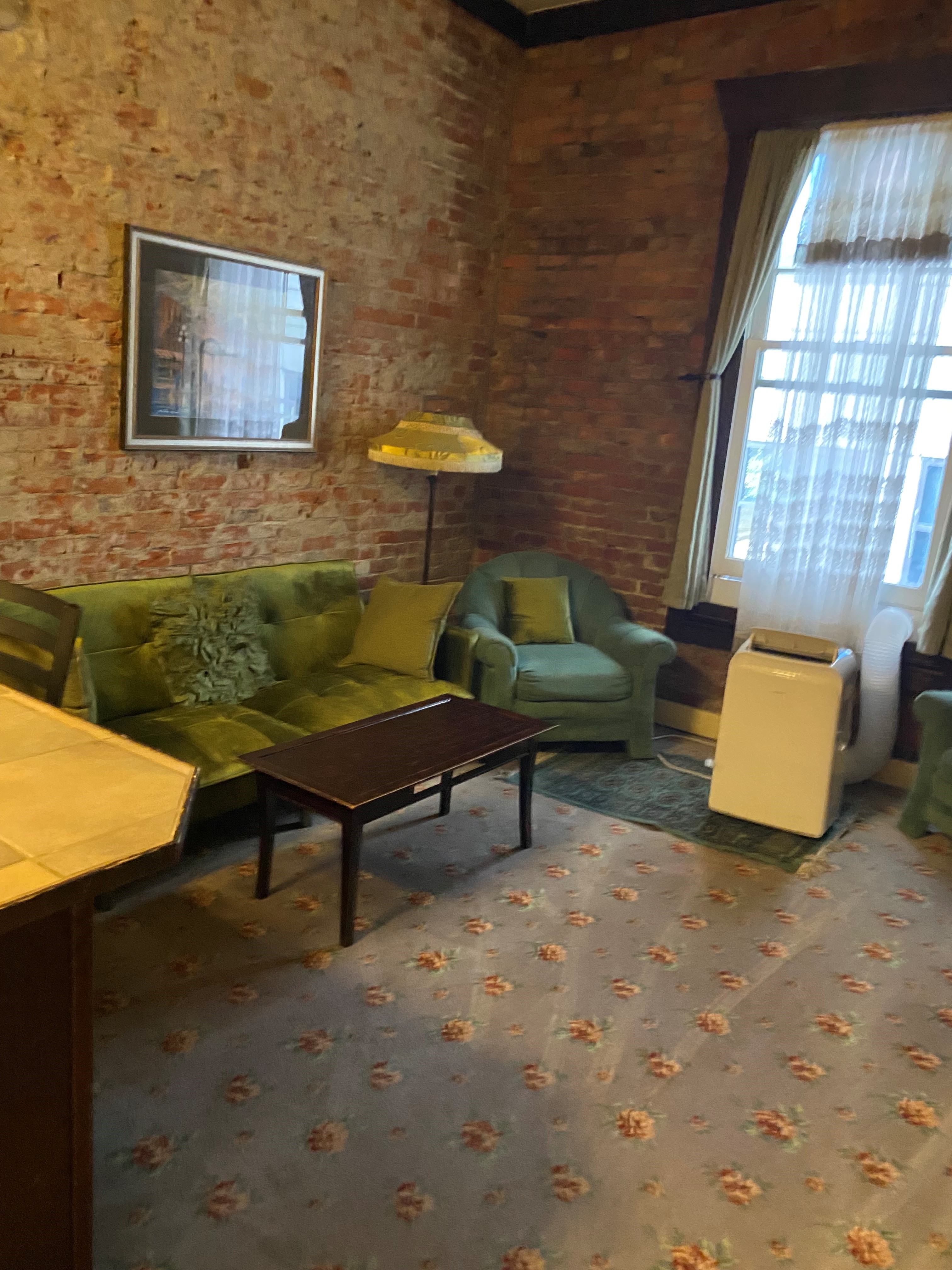 Historic Merchant's Apartment 303 B